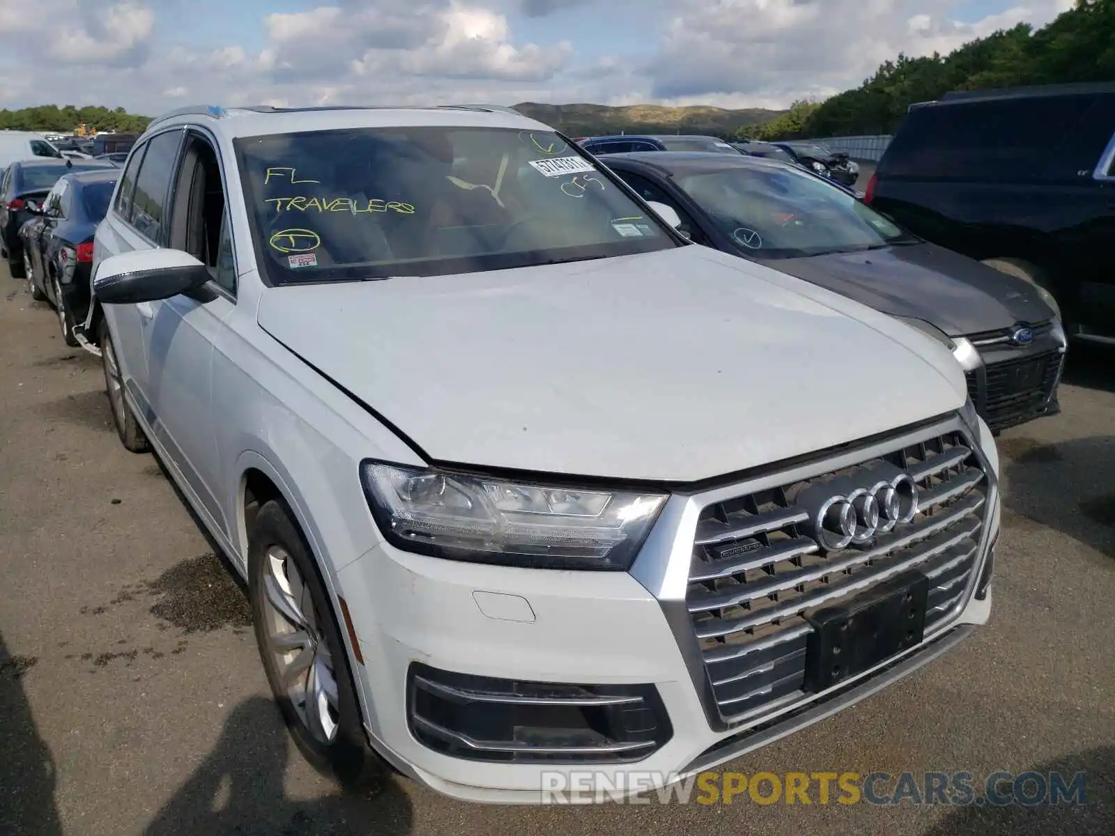 1 Фотография поврежденного автомобиля WA1AHAF71KD044991 AUDI Q7 2019