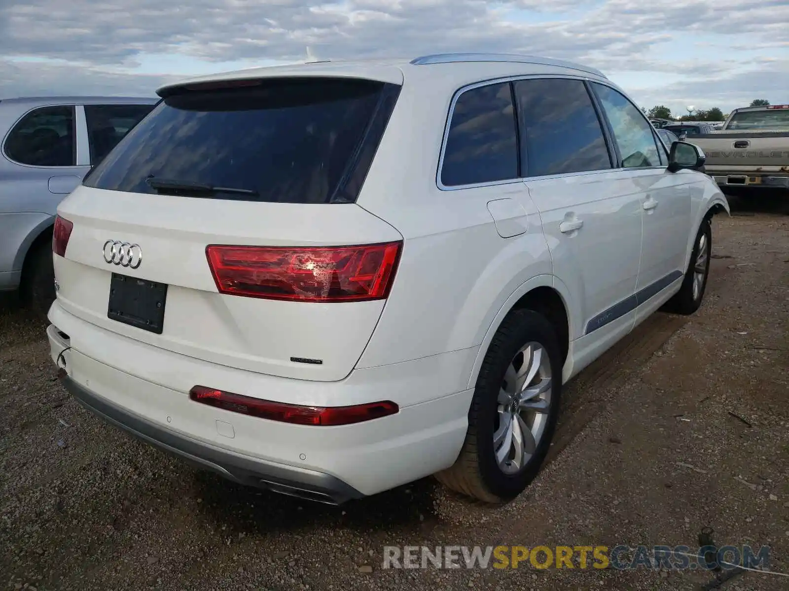 4 Фотография поврежденного автомобиля WA1AHAF71KD049737 AUDI Q7 2019