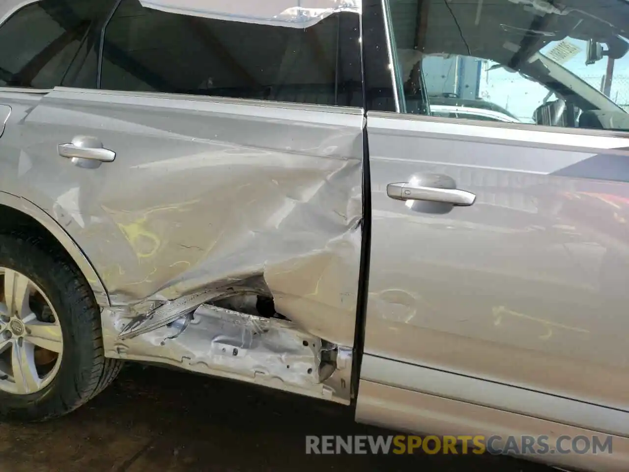 9 Photograph of a damaged car WA1AHAF72KD020666 AUDI Q7 2019