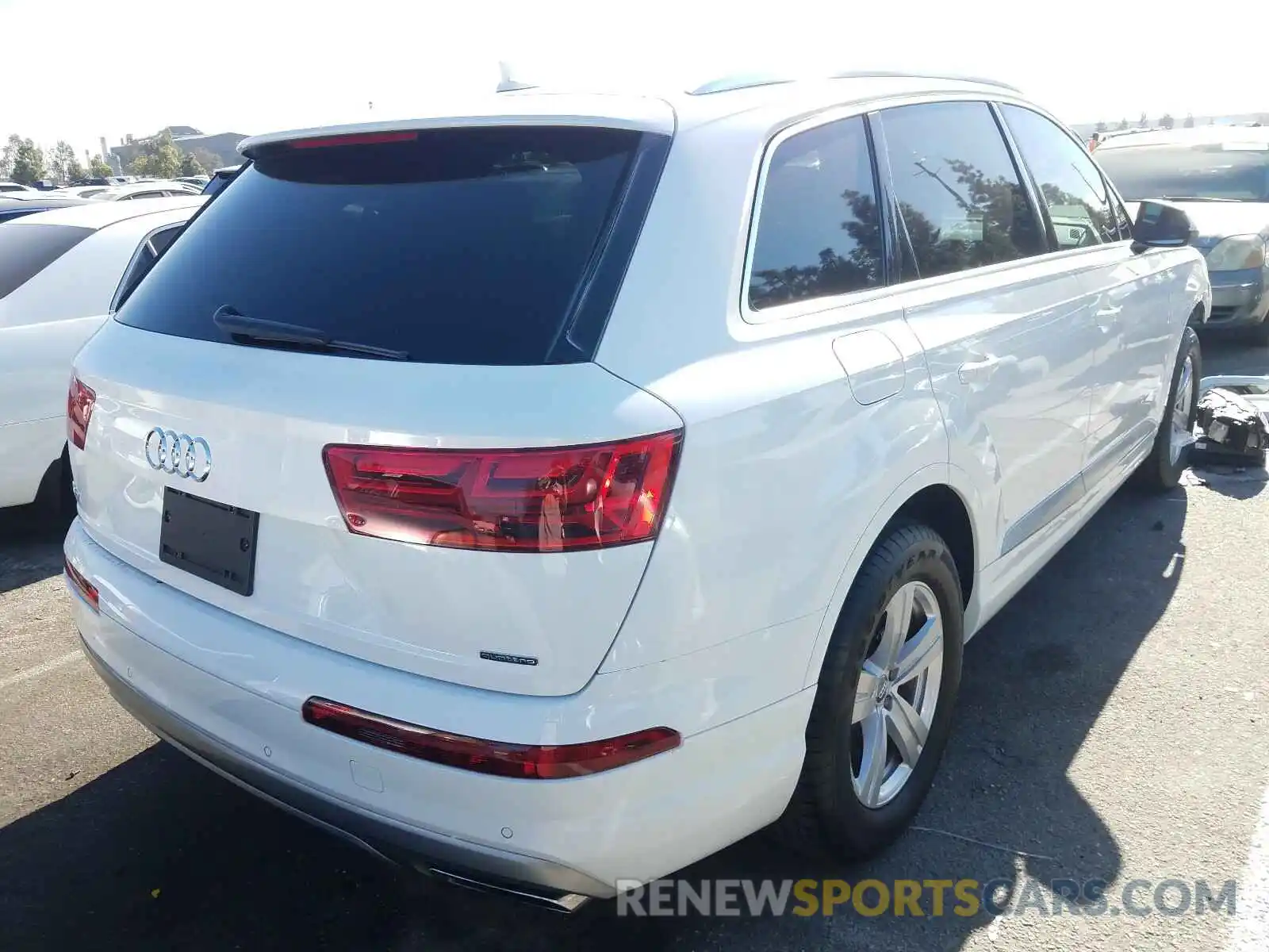 4 Фотография поврежденного автомобиля WA1AHAF73KD029070 AUDI Q7 2019