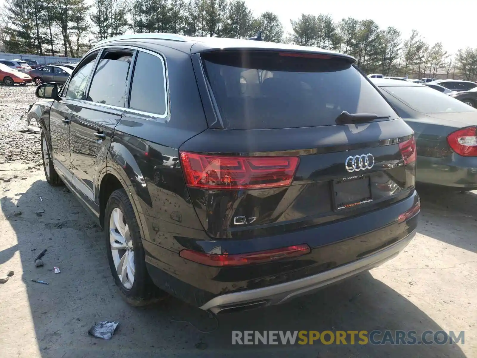 3 Фотография поврежденного автомобиля WA1AHAF74KD014934 AUDI Q7 2019