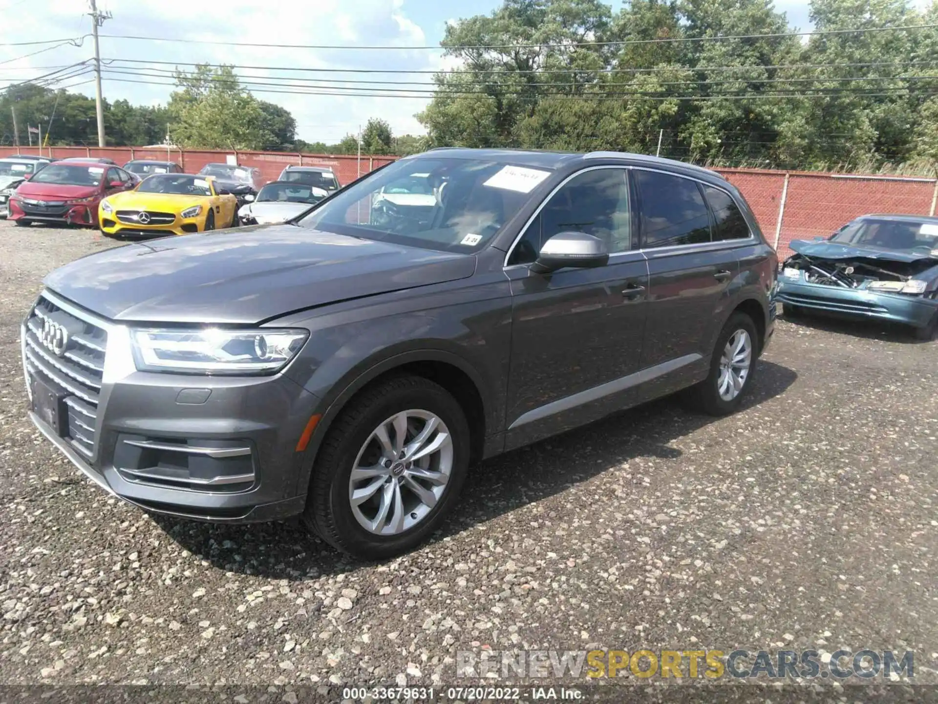 2 Фотография поврежденного автомобиля WA1AHAF74KD015758 AUDI Q7 2019