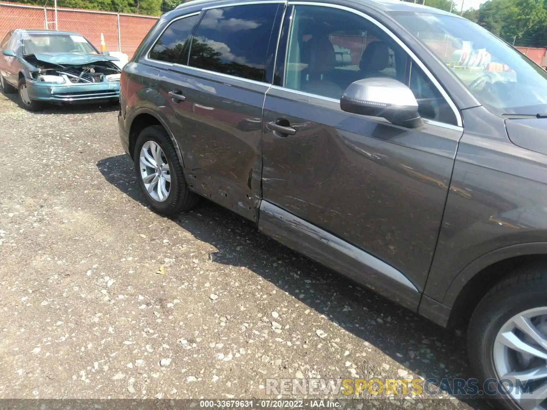 6 Фотография поврежденного автомобиля WA1AHAF74KD015758 AUDI Q7 2019