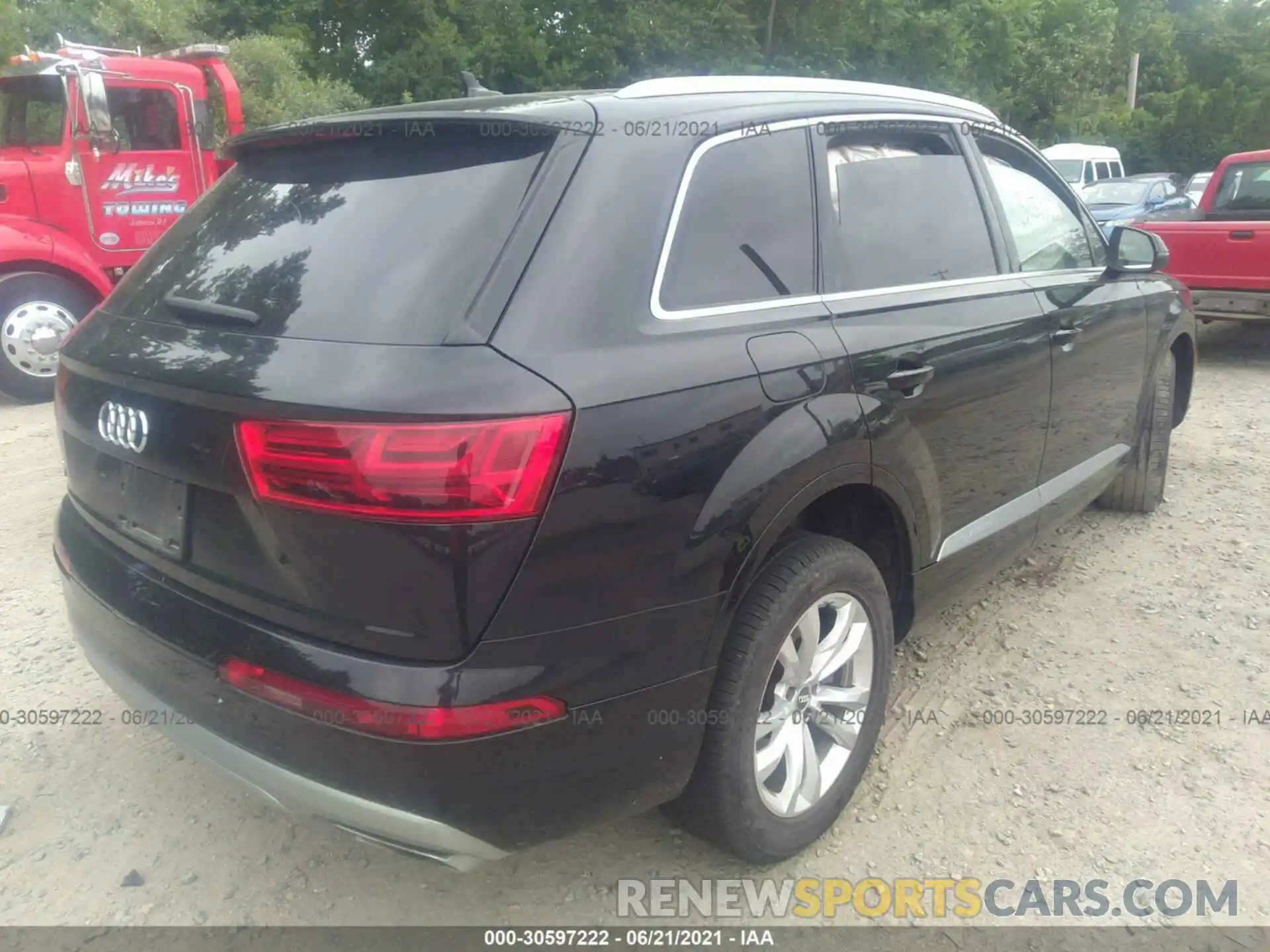 4 Фотография поврежденного автомобиля WA1AHAF75KD025232 AUDI Q7 2019