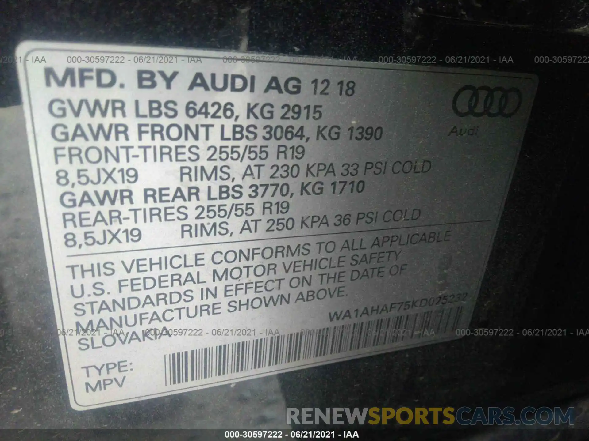 9 Фотография поврежденного автомобиля WA1AHAF75KD025232 AUDI Q7 2019