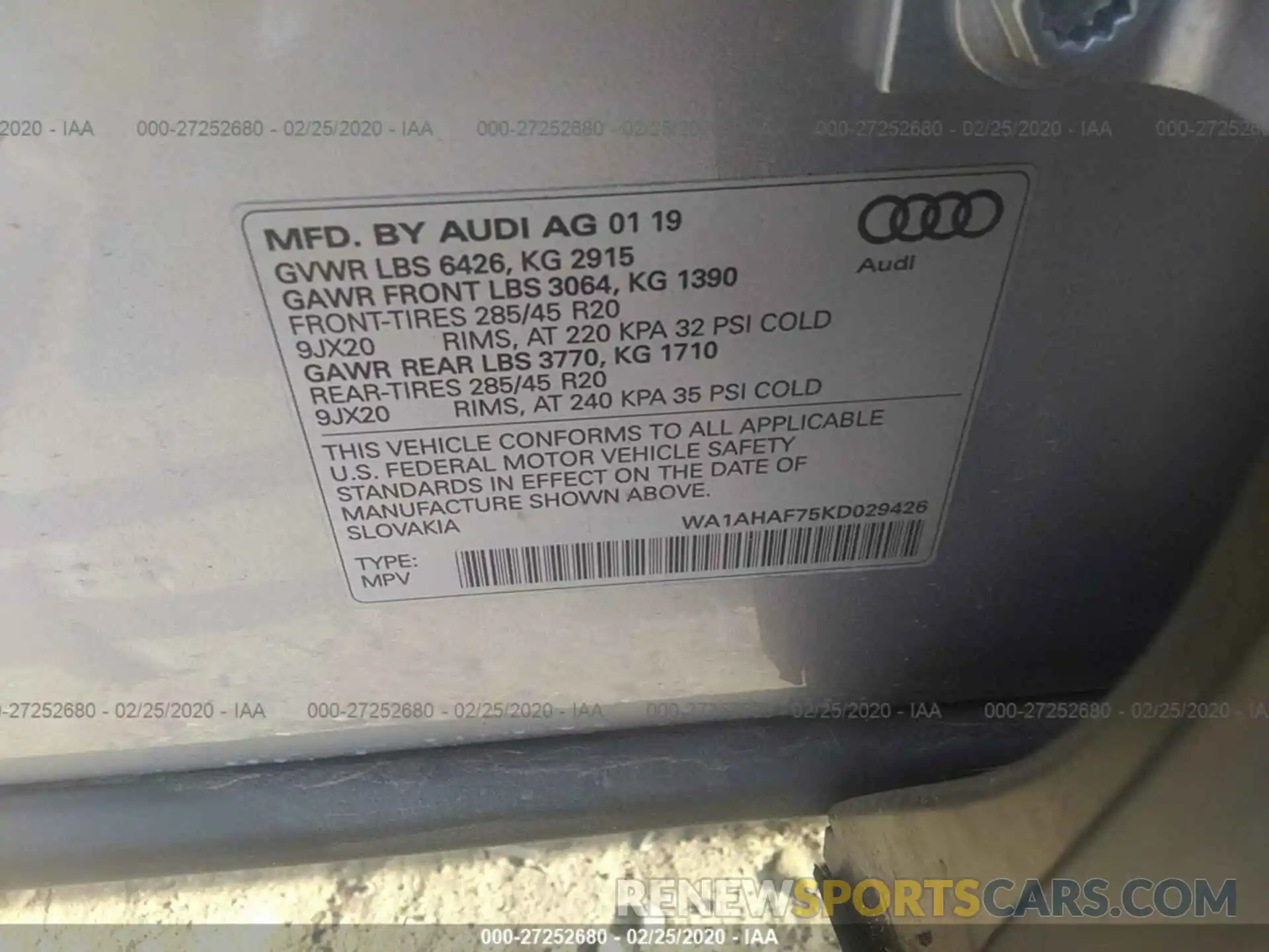 9 Фотография поврежденного автомобиля WA1AHAF75KD029426 AUDI Q7 2019