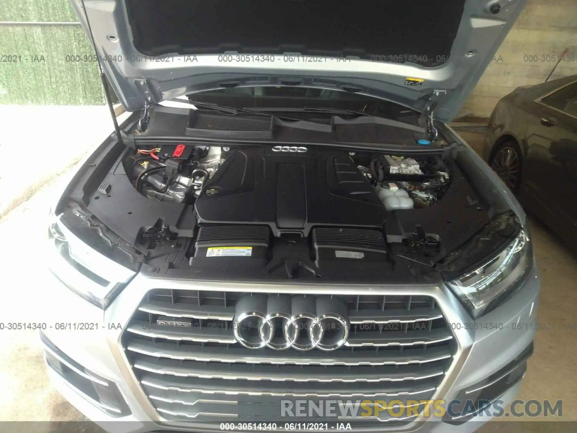 10 Photograph of a damaged car WA1AHAF76KD020654 AUDI Q7 2019