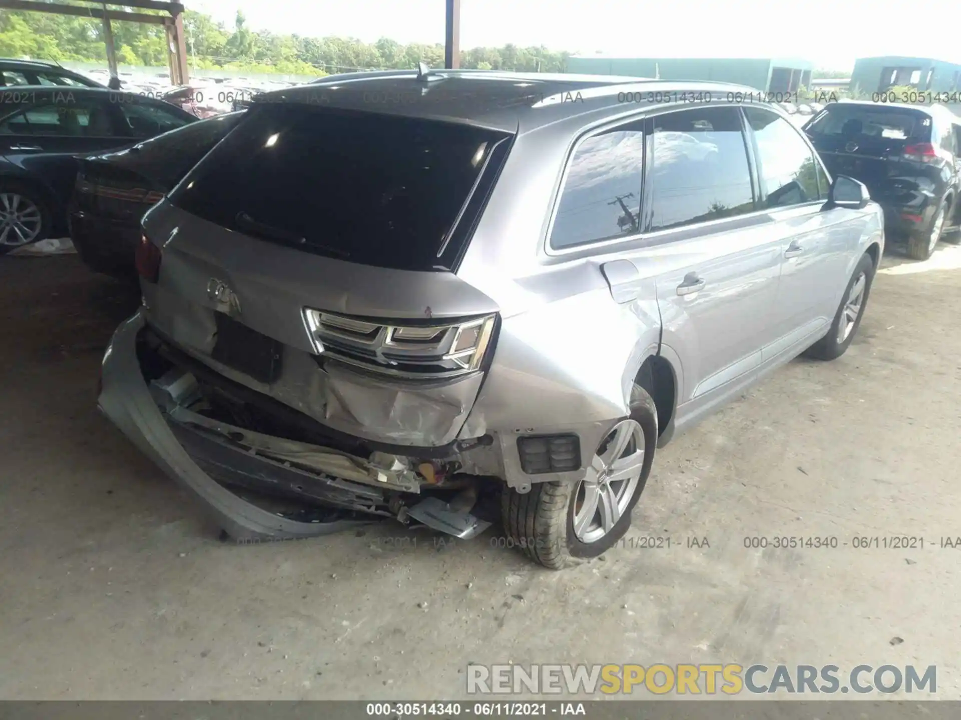 4 Photograph of a damaged car WA1AHAF76KD020654 AUDI Q7 2019