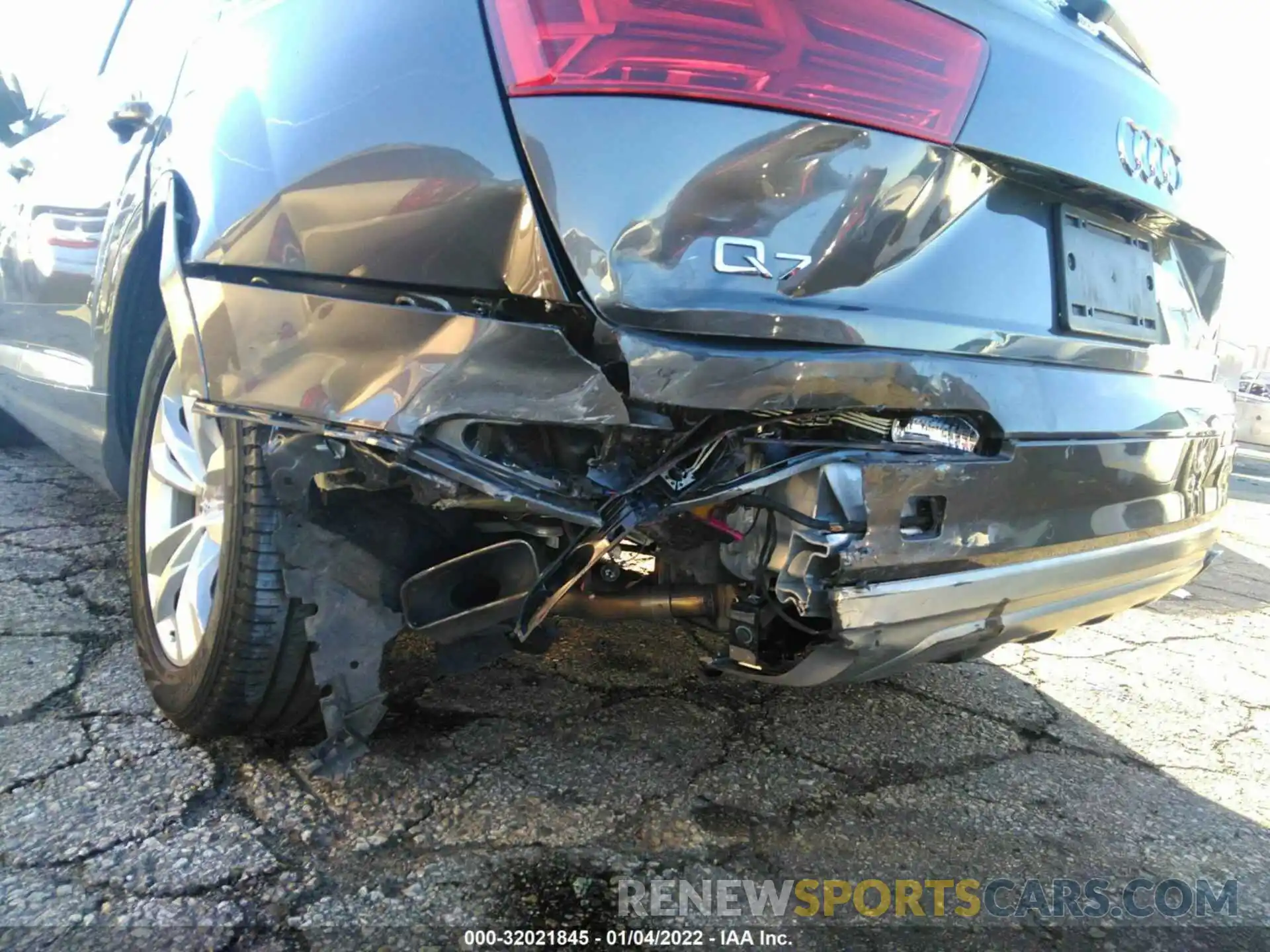 6 Photograph of a damaged car WA1AHAF76KD047370 AUDI Q7 2019