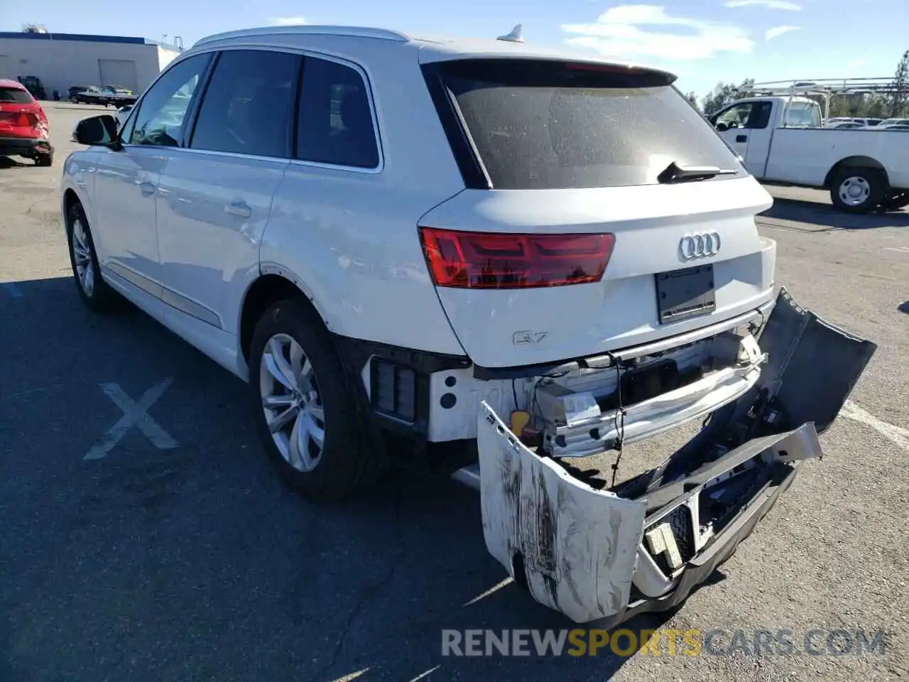 3 Фотография поврежденного автомобиля WA1AHAF76KD047627 AUDI Q7 2019