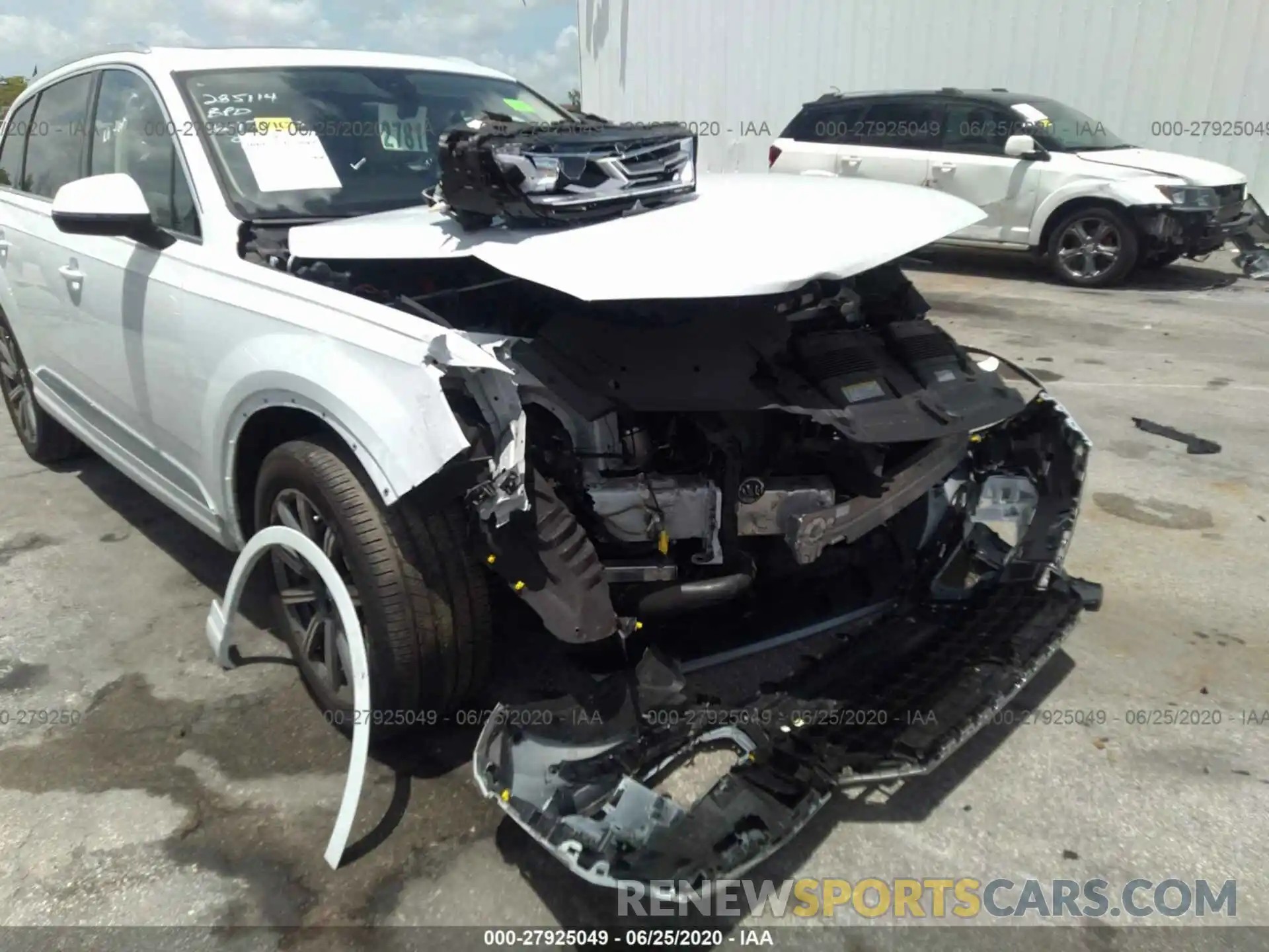 6 Фотография поврежденного автомобиля WA1AHAF77KD019089 AUDI Q7 2019