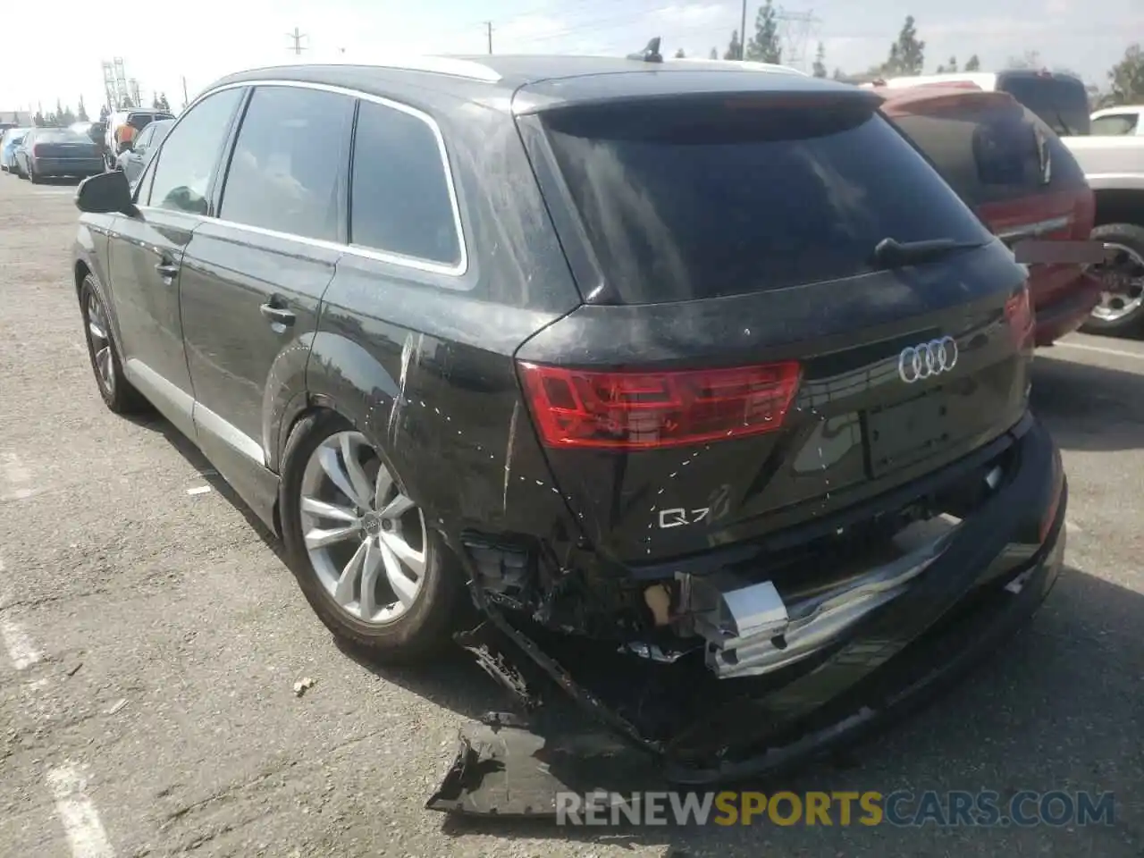 3 Фотография поврежденного автомобиля WA1AHAF77KD031257 AUDI Q7 2019