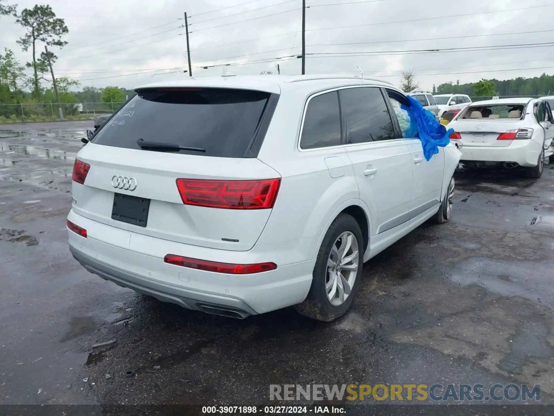 4 Photograph of a damaged car WA1AHAF79KD044723 AUDI Q7 2019