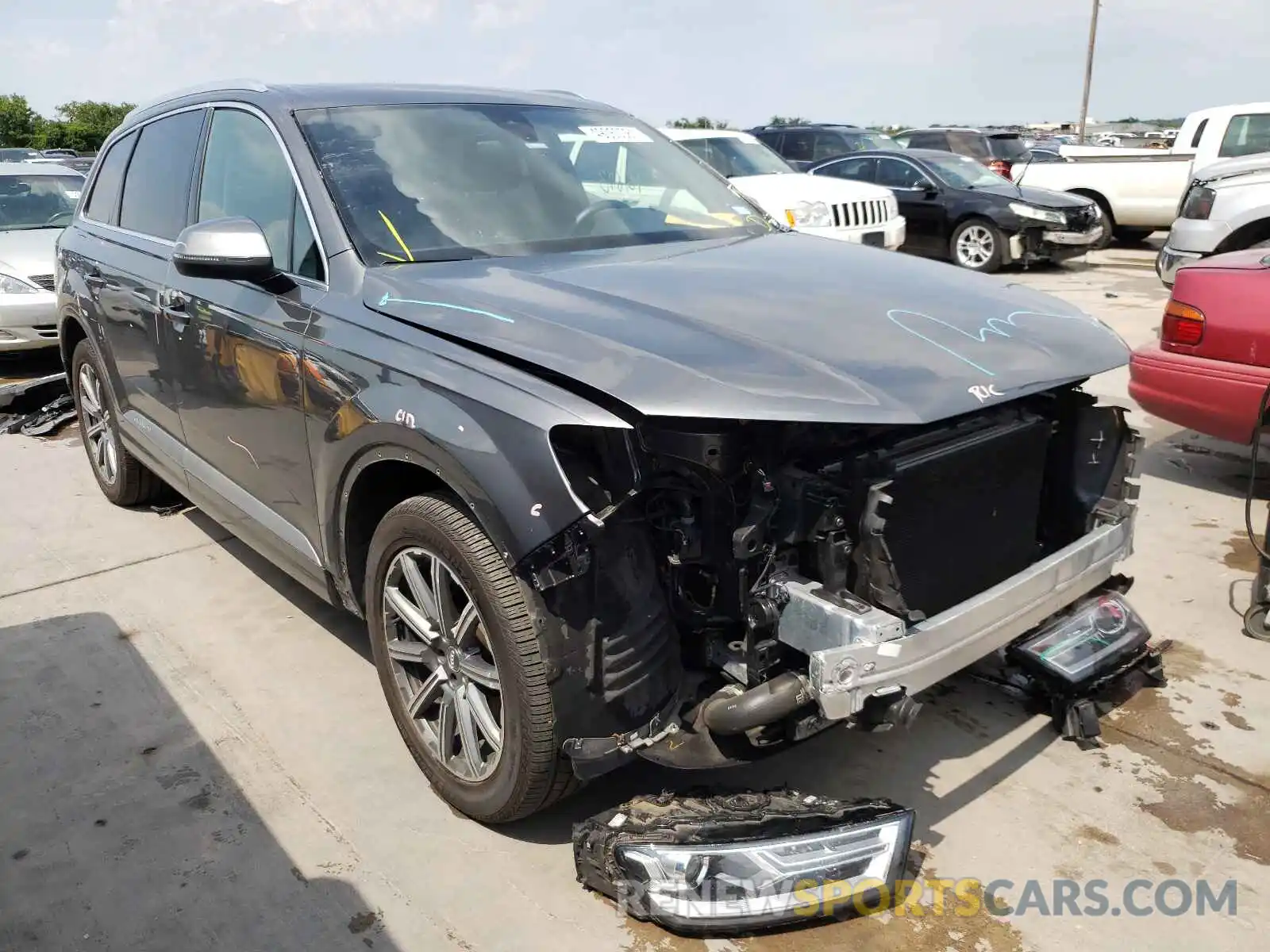 1 Photograph of a damaged car WA1AHAF7XKD032418 AUDI Q7 2019