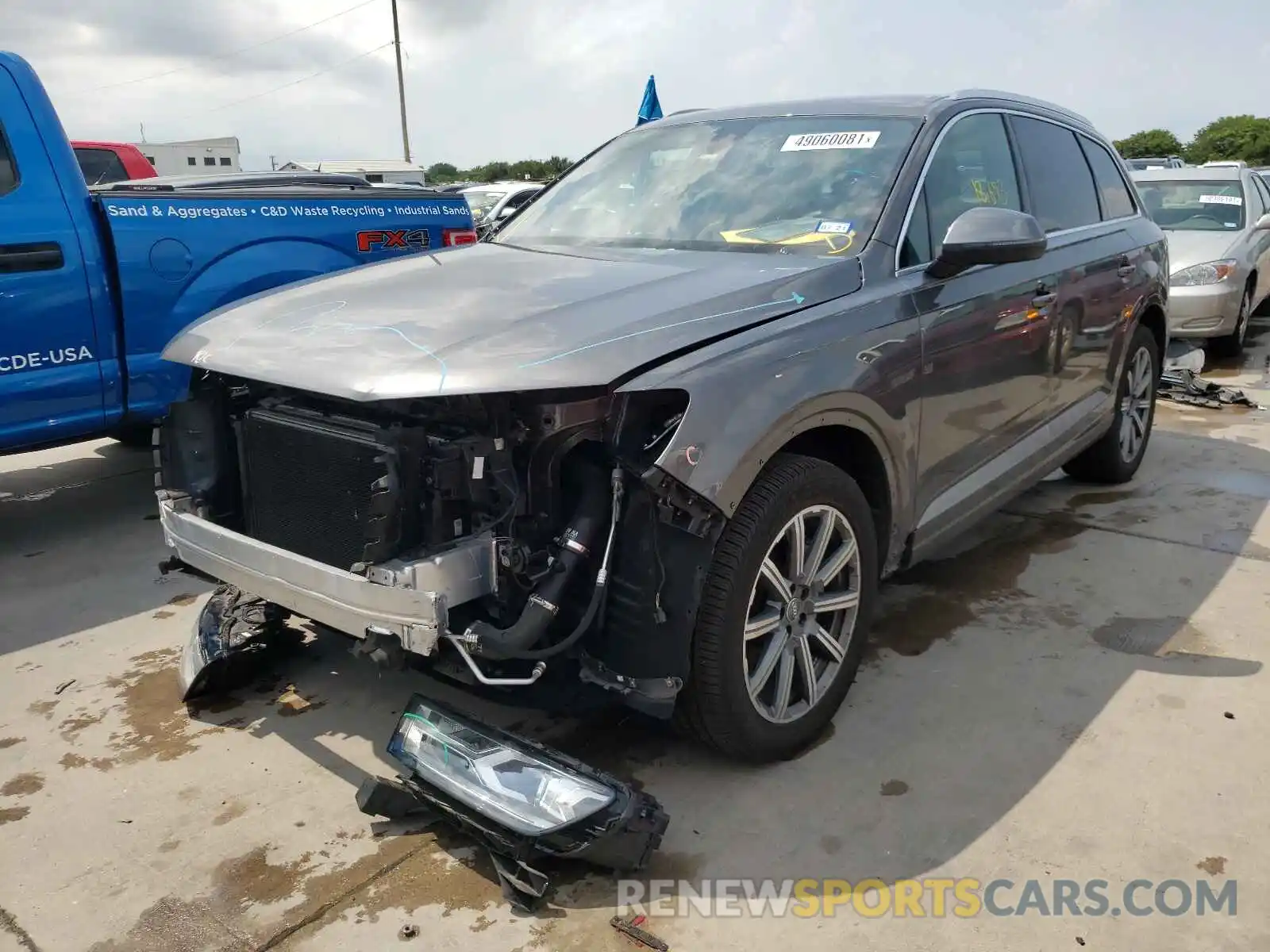 2 Фотография поврежденного автомобиля WA1AHAF7XKD032418 AUDI Q7 2019