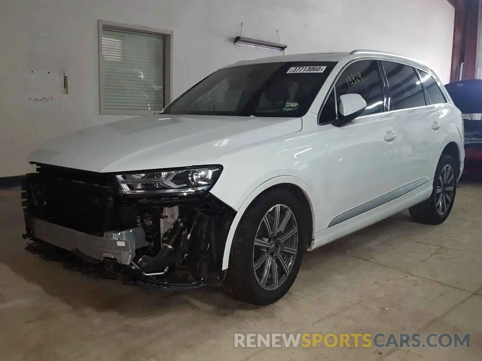 2 Photograph of a damaged car WA1AHBF70KD028593 AUDI Q7 2019