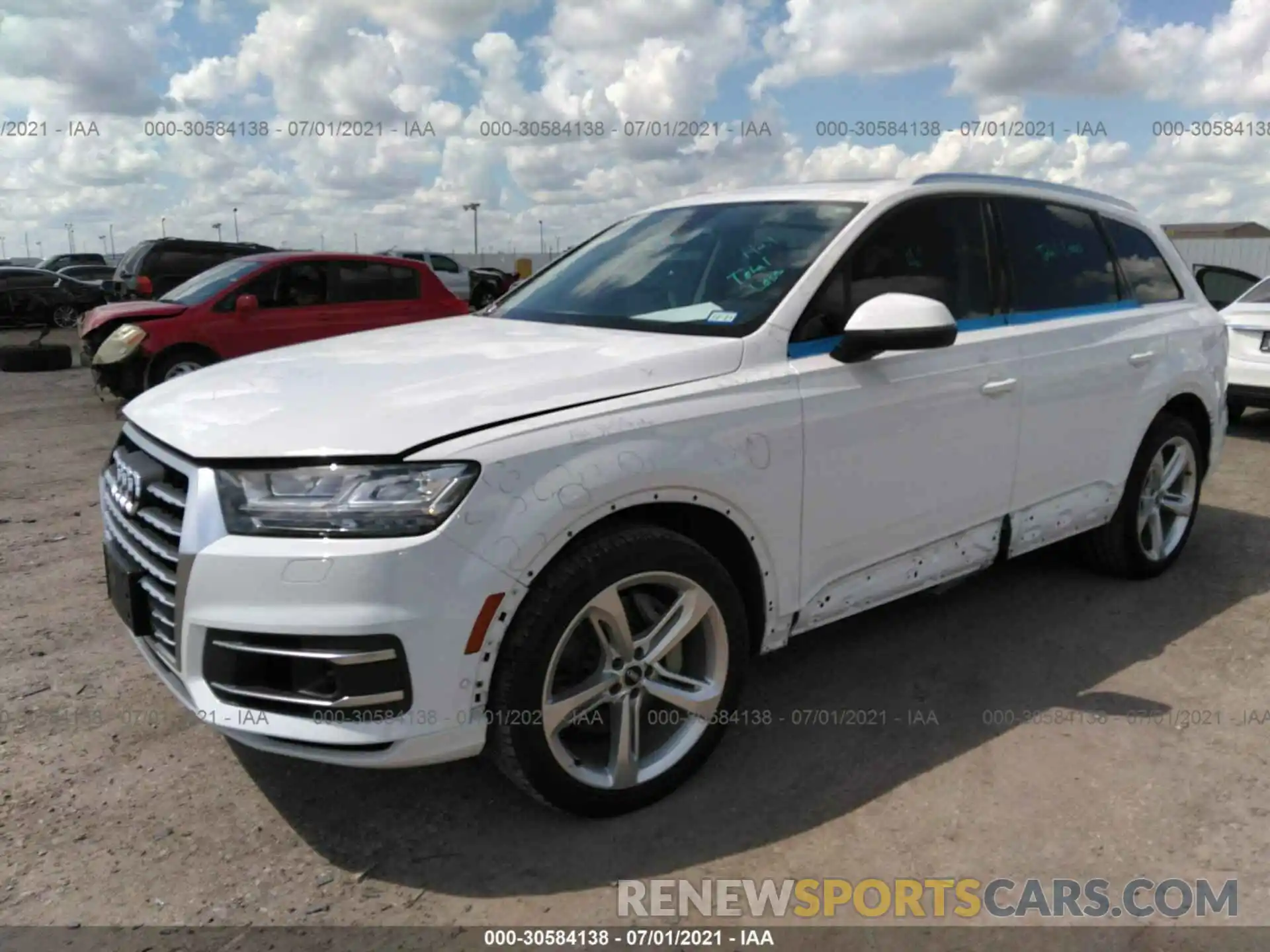 2 Фотография поврежденного автомобиля WA1LAAF70KD002793 AUDI Q7 2019