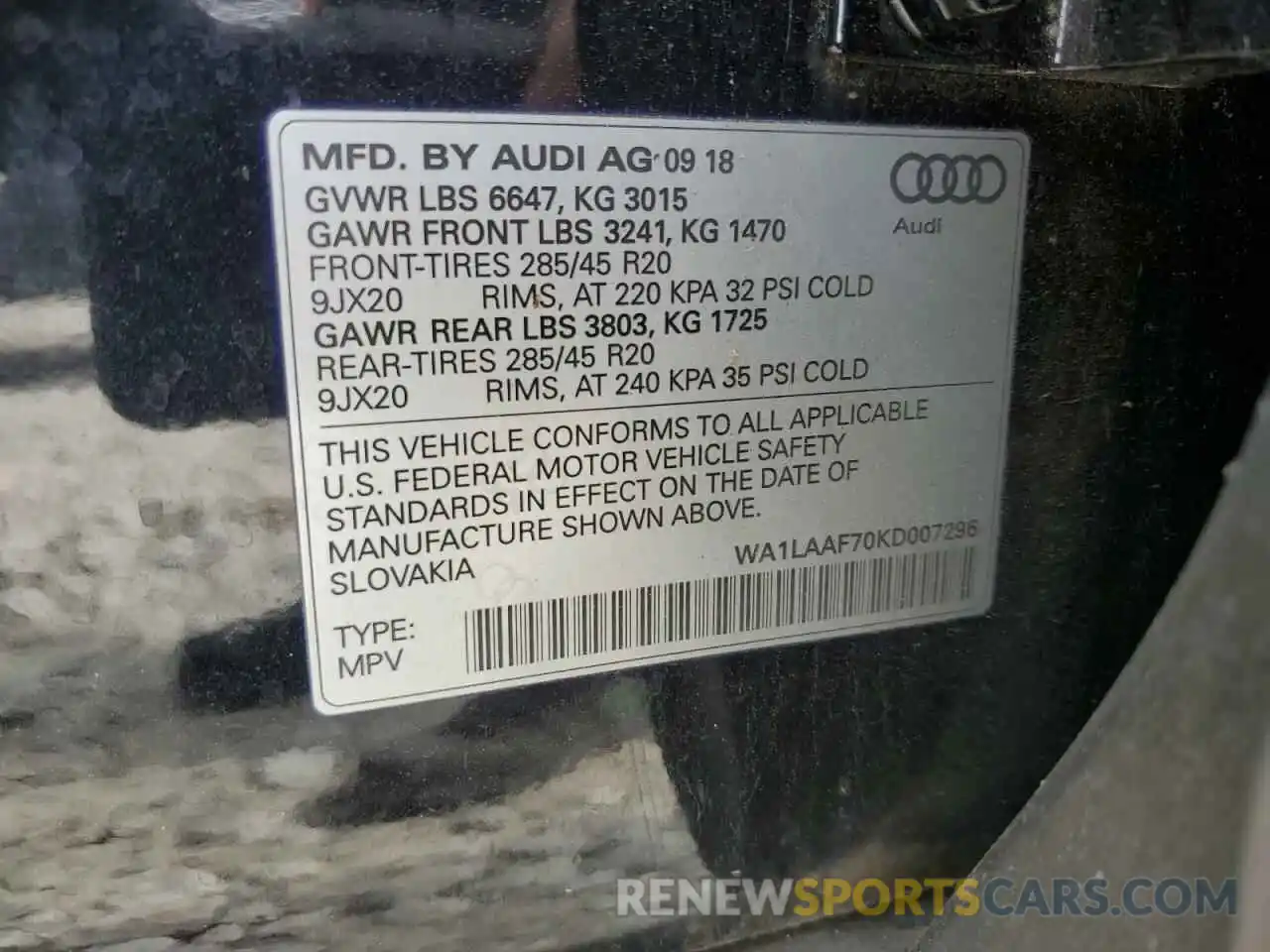 13 Photograph of a damaged car WA1LAAF70KD007296 AUDI Q7 2019