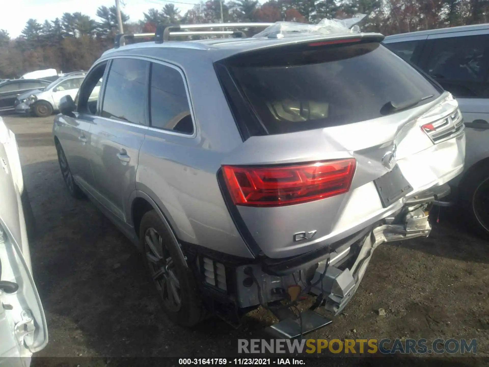 3 Photograph of a damaged car WA1LAAF70KD009484 AUDI Q7 2019