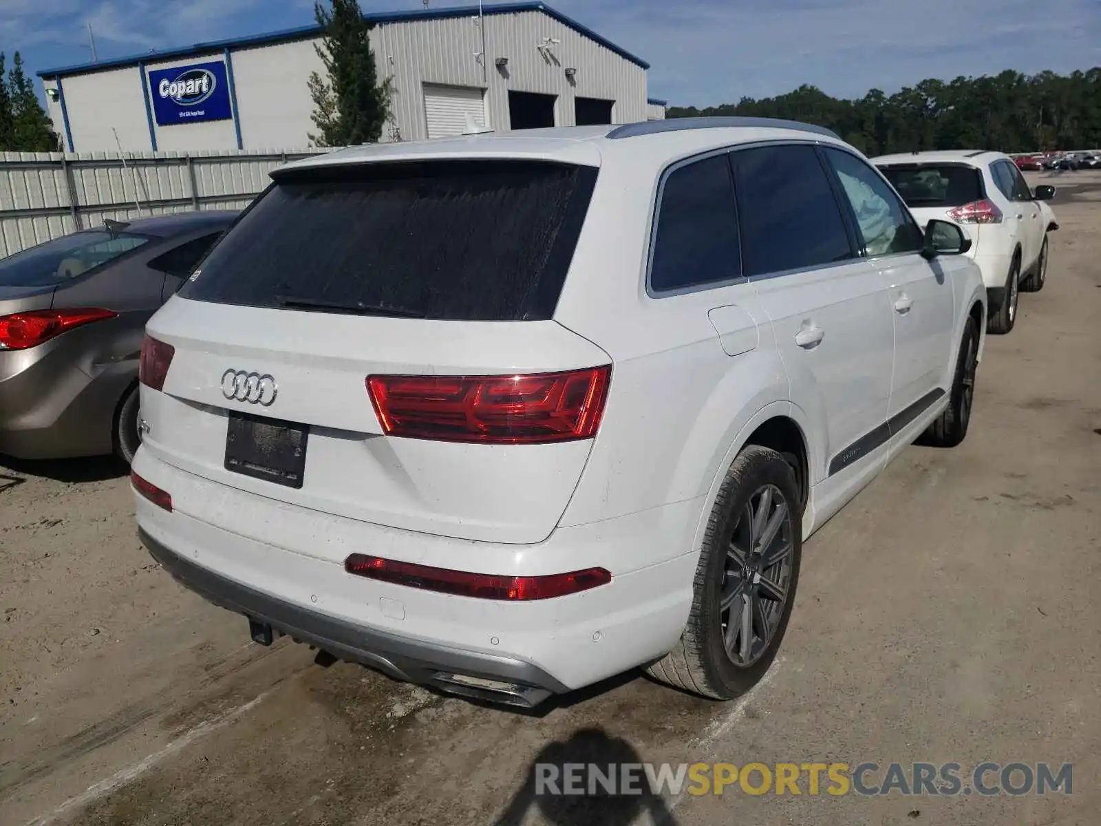 4 Фотография поврежденного автомобиля WA1LAAF70KD024289 AUDI Q7 2019