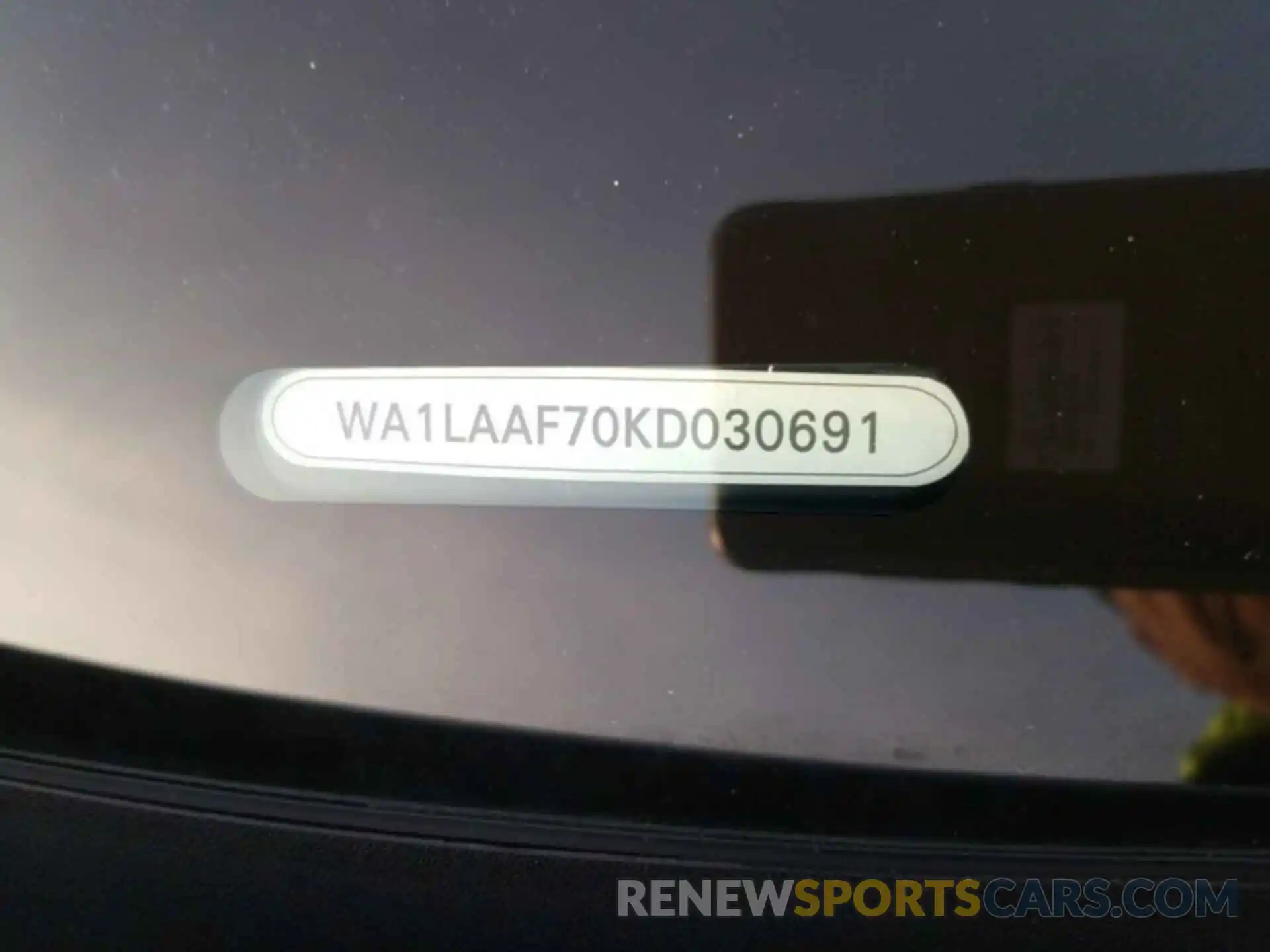 14 Фотография поврежденного автомобиля WA1LAAF70KD030691 AUDI Q7 2019