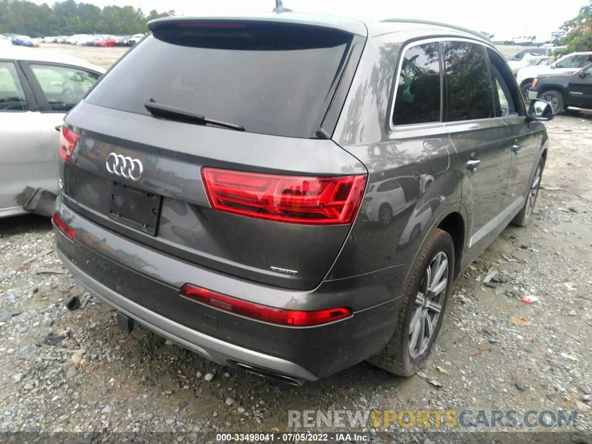 4 Photograph of a damaged car WA1LAAF70KD037561 AUDI Q7 2019