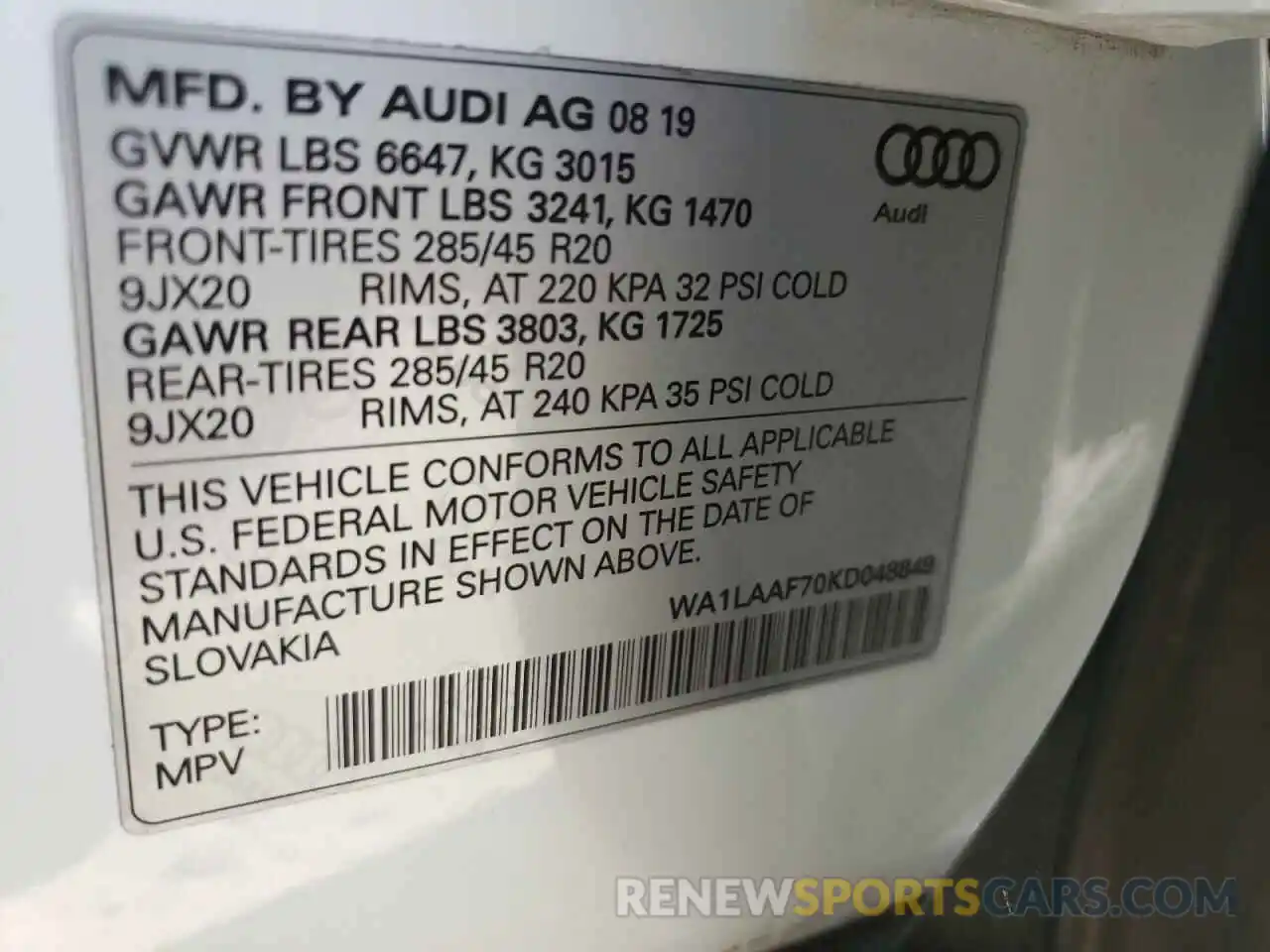 10 Photograph of a damaged car WA1LAAF70KD048849 AUDI Q7 2019