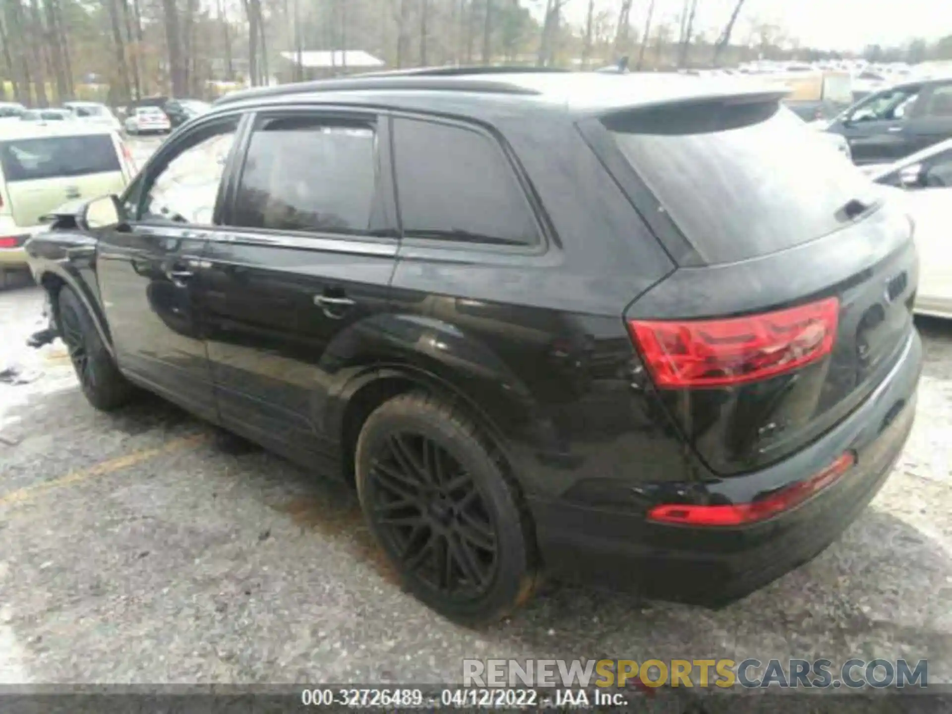 3 Фотография поврежденного автомобиля WA1LAAF71KD006450 AUDI Q7 2019