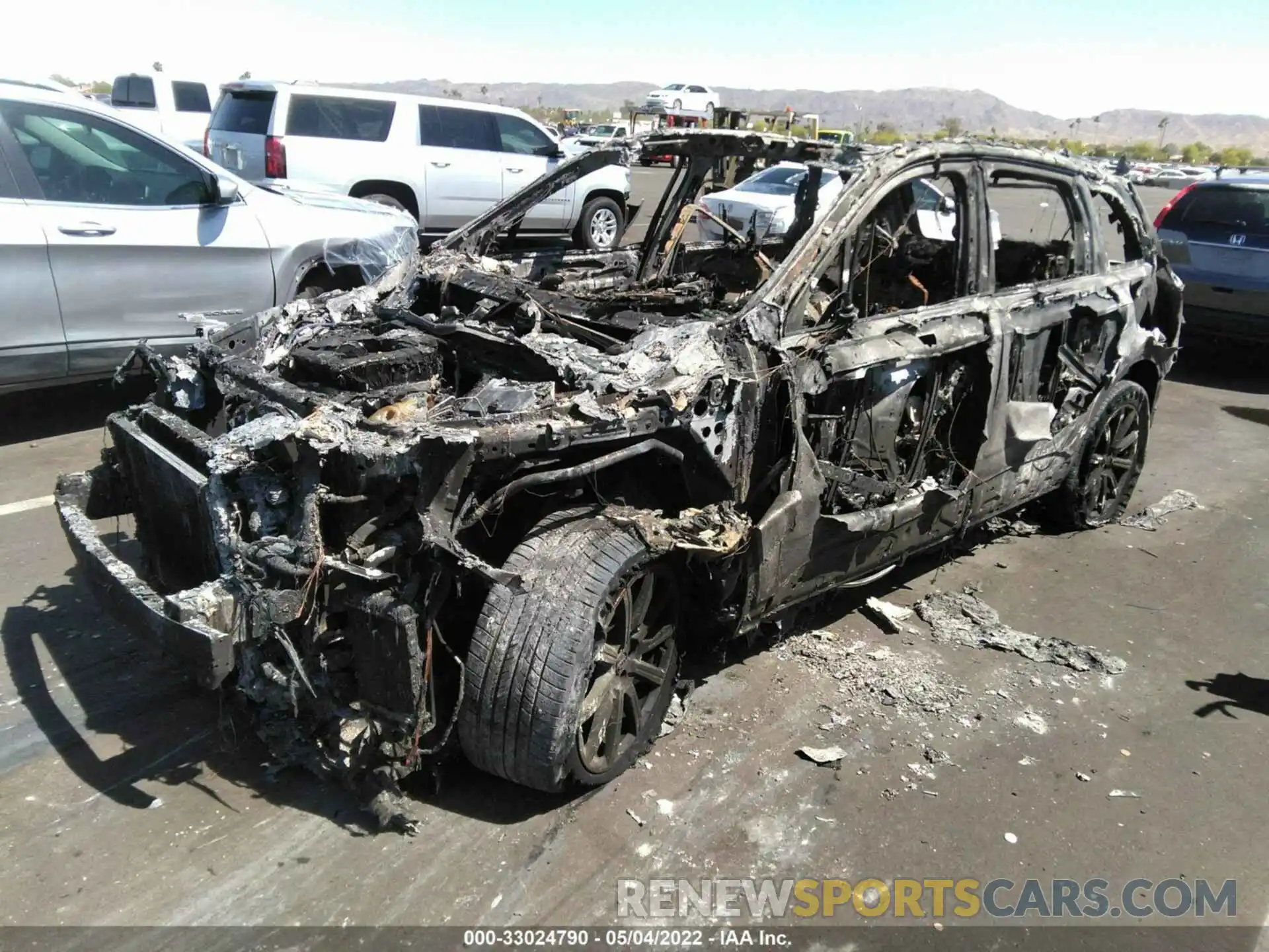 2 Photograph of a damaged car WA1LAAF71KD011048 AUDI Q7 2019