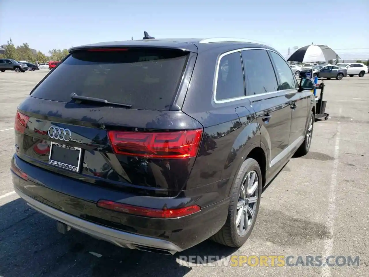 4 Фотография поврежденного автомобиля WA1LAAF71KD013124 AUDI Q7 2019