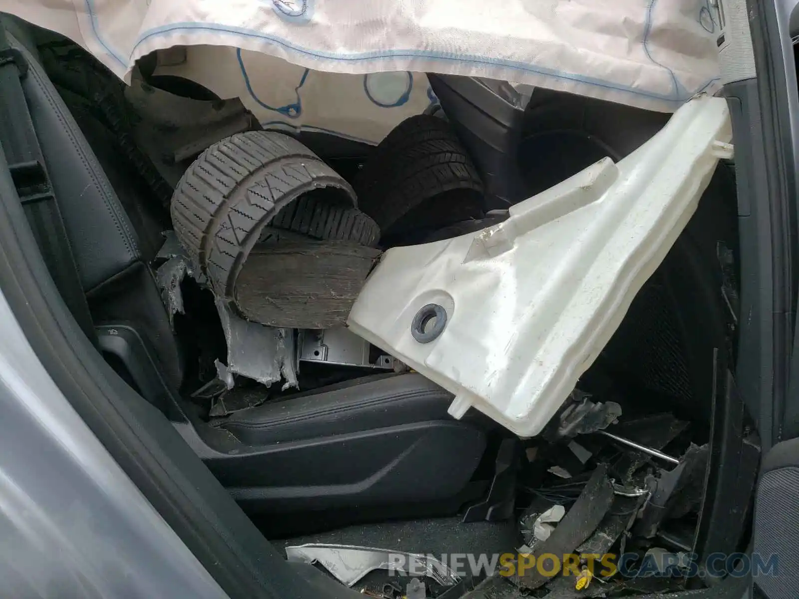 6 Photograph of a damaged car WA1LAAF71KD020316 AUDI Q7 2019