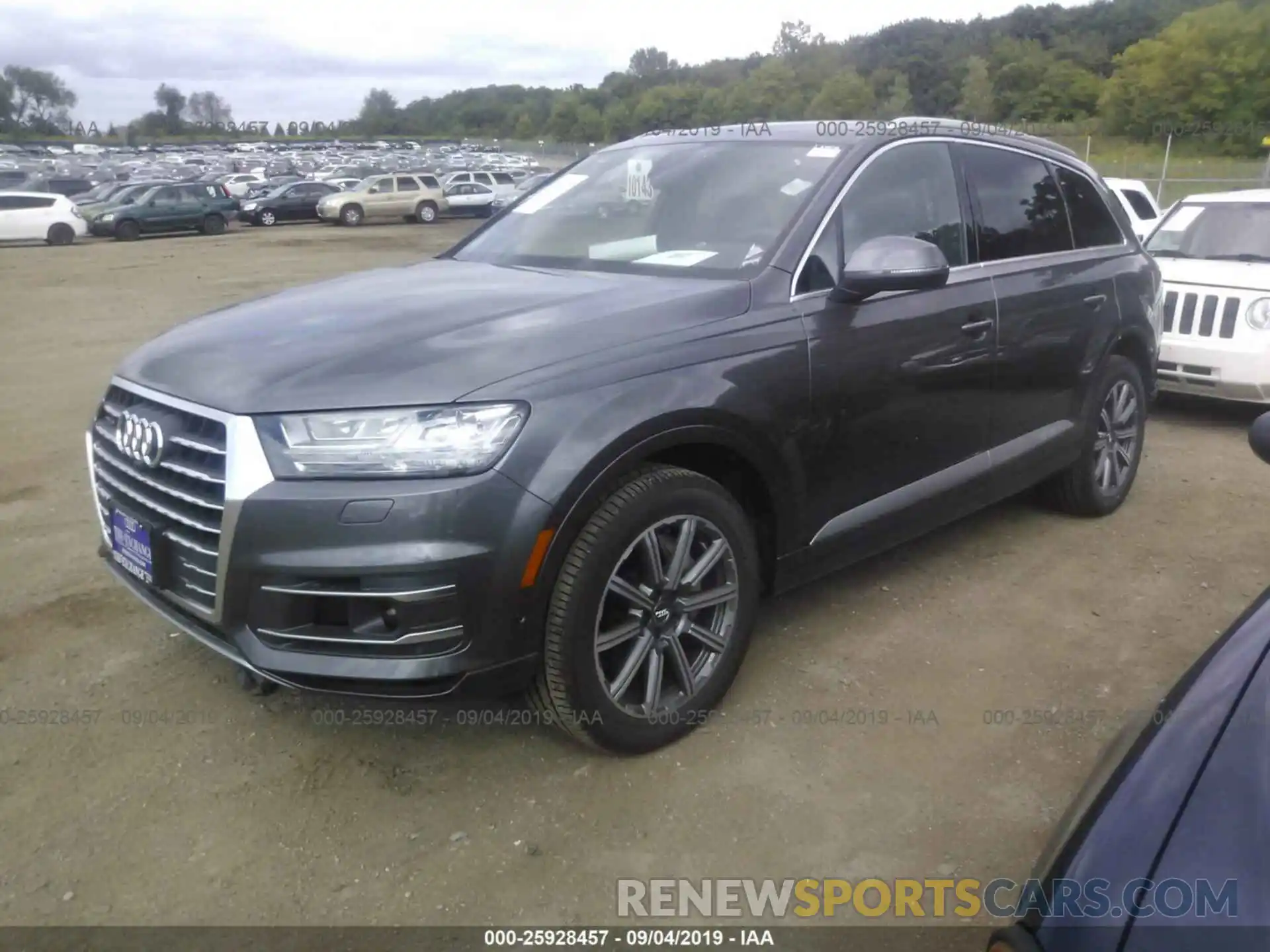 2 Photograph of a damaged car WA1LAAF71KD024950 AUDI Q7 2019