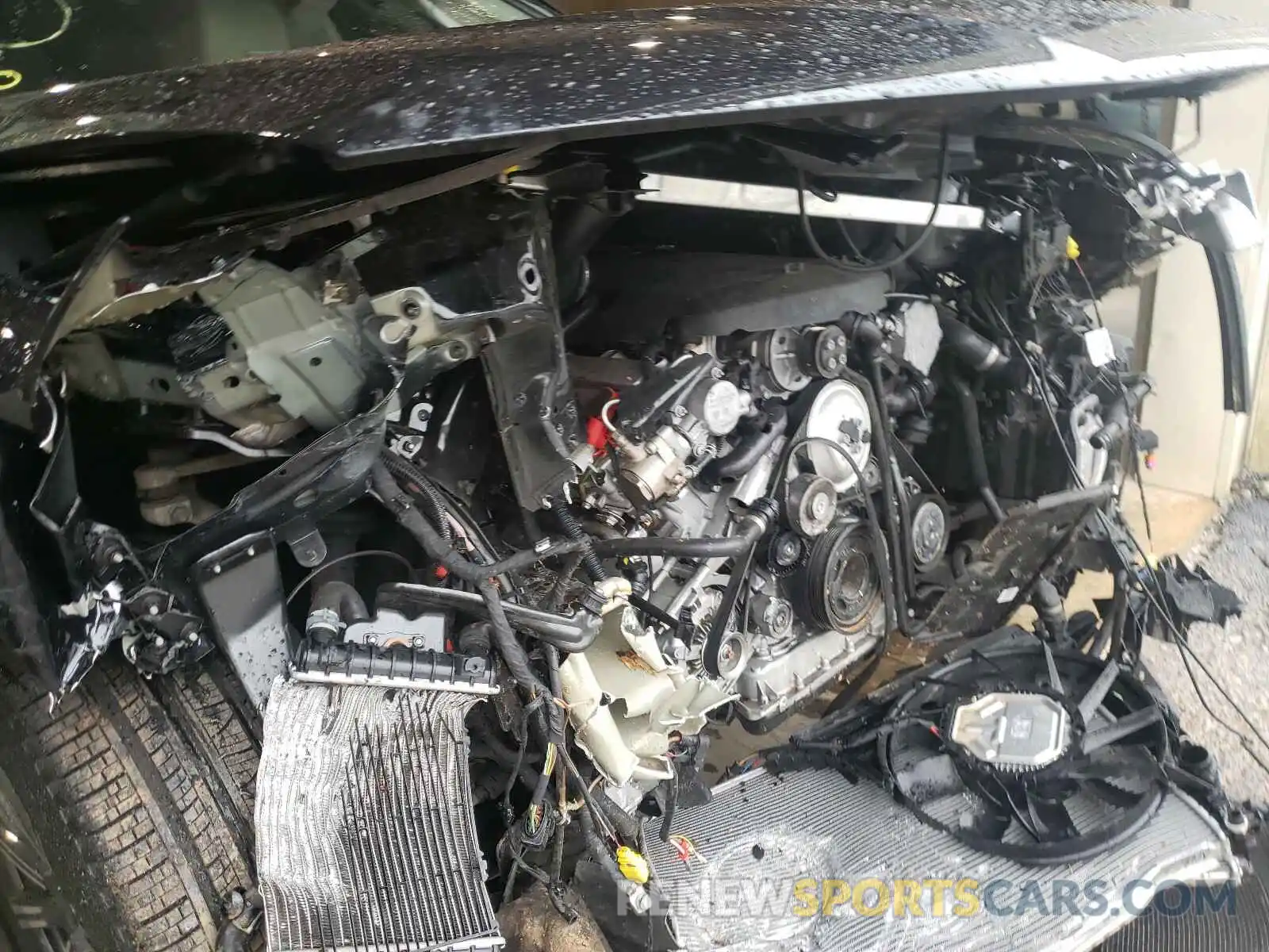 9 Фотография поврежденного автомобиля WA1LAAF71KD028464 AUDI Q7 2019