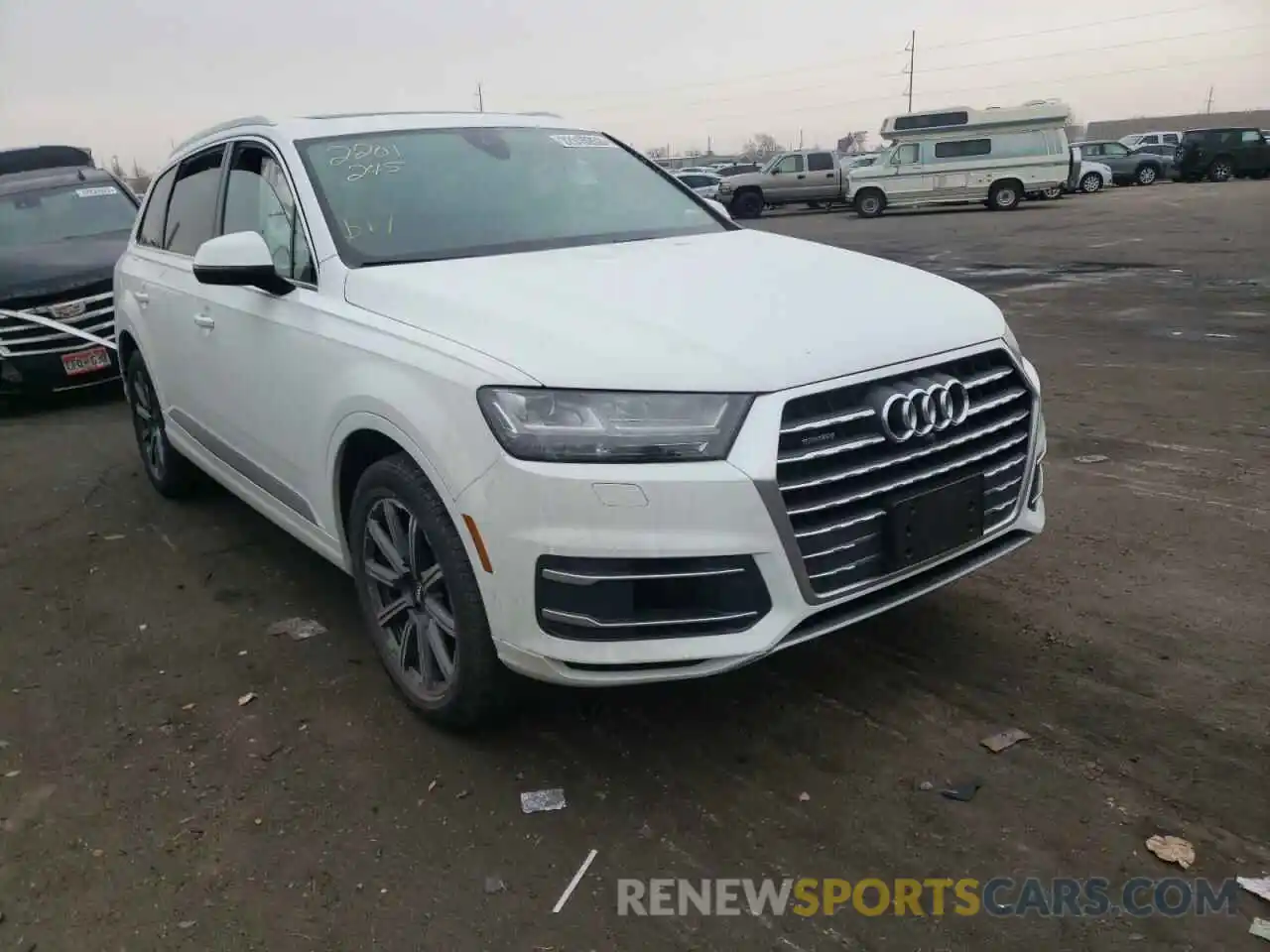 1 Фотография поврежденного автомобиля WA1LAAF71KD034247 AUDI Q7 2019