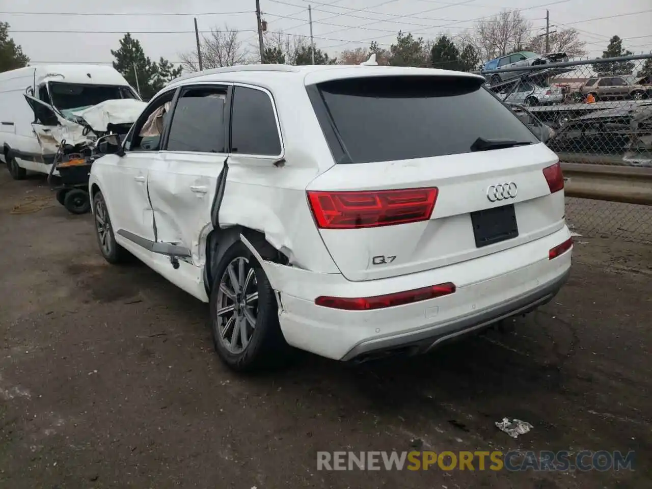 3 Фотография поврежденного автомобиля WA1LAAF71KD034247 AUDI Q7 2019