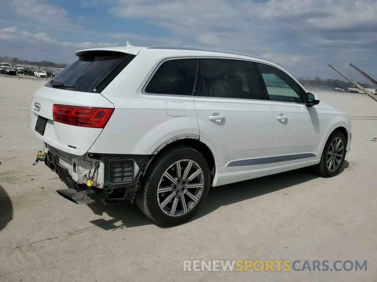 3 Photograph of a damaged car WA1LAAF71KD048729 AUDI Q7 2019