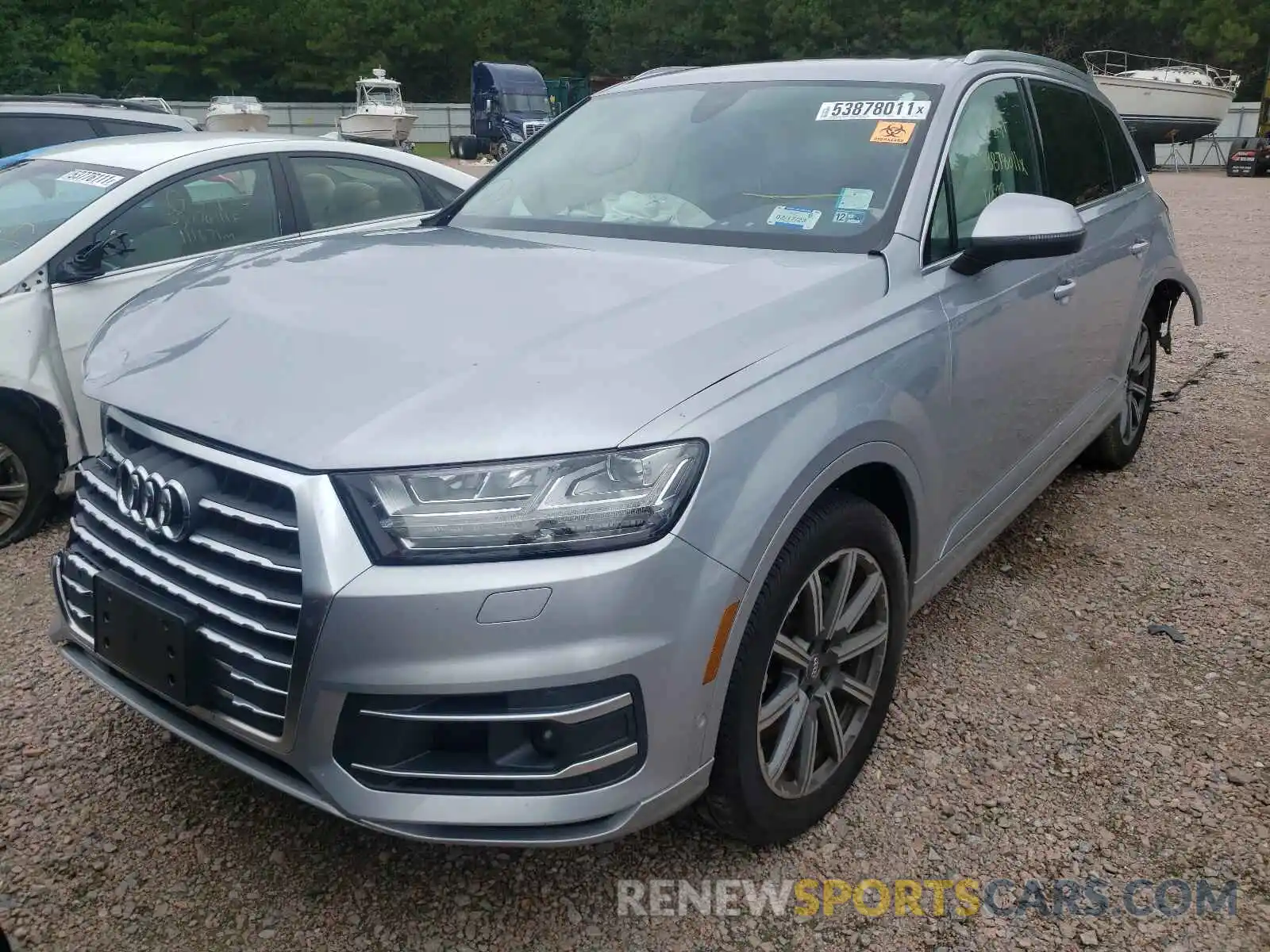 2 Photograph of a damaged car WA1LAAF71KD049301 AUDI Q7 2019