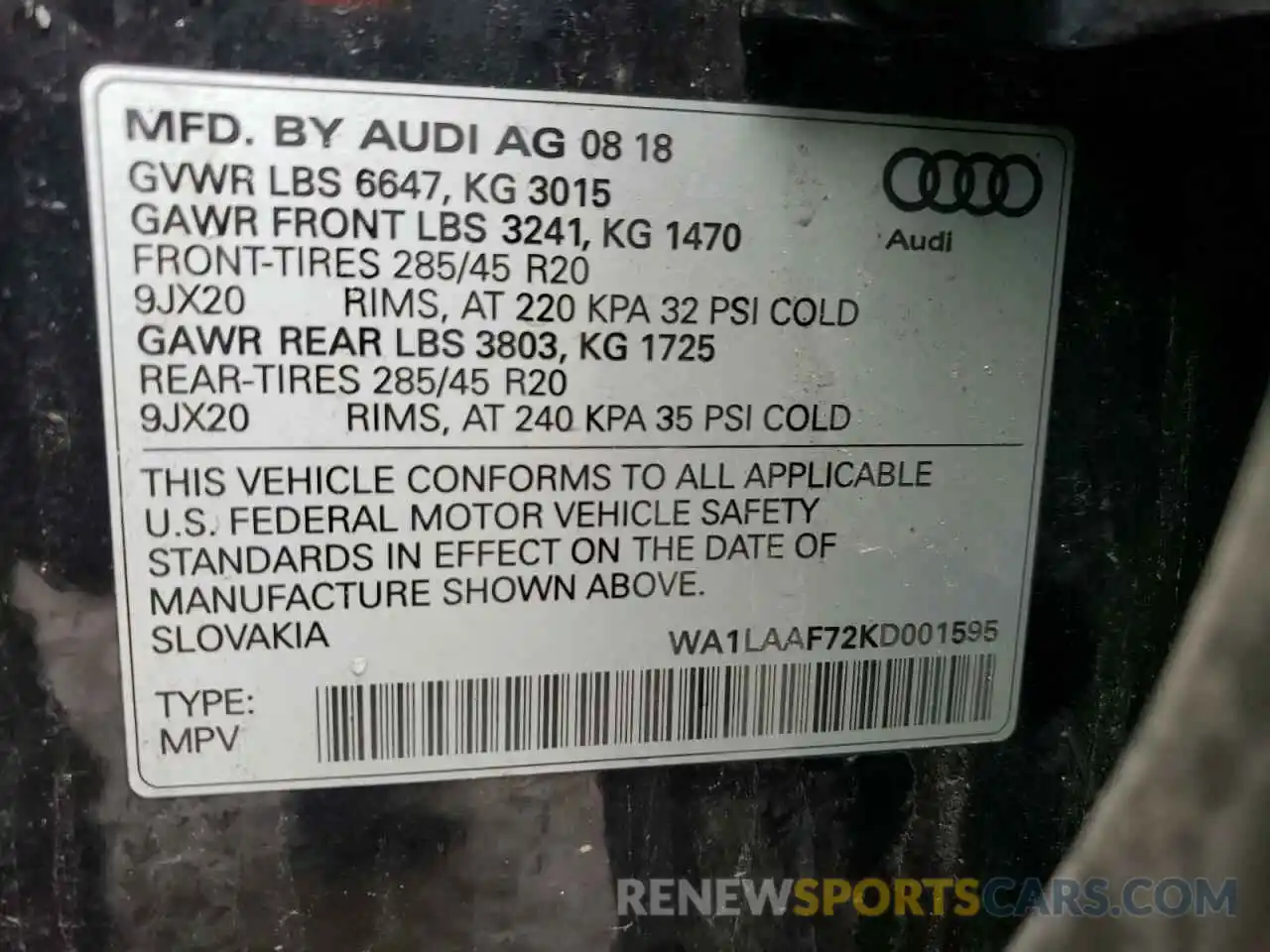 10 Photograph of a damaged car WA1LAAF72KD001595 AUDI Q7 2019