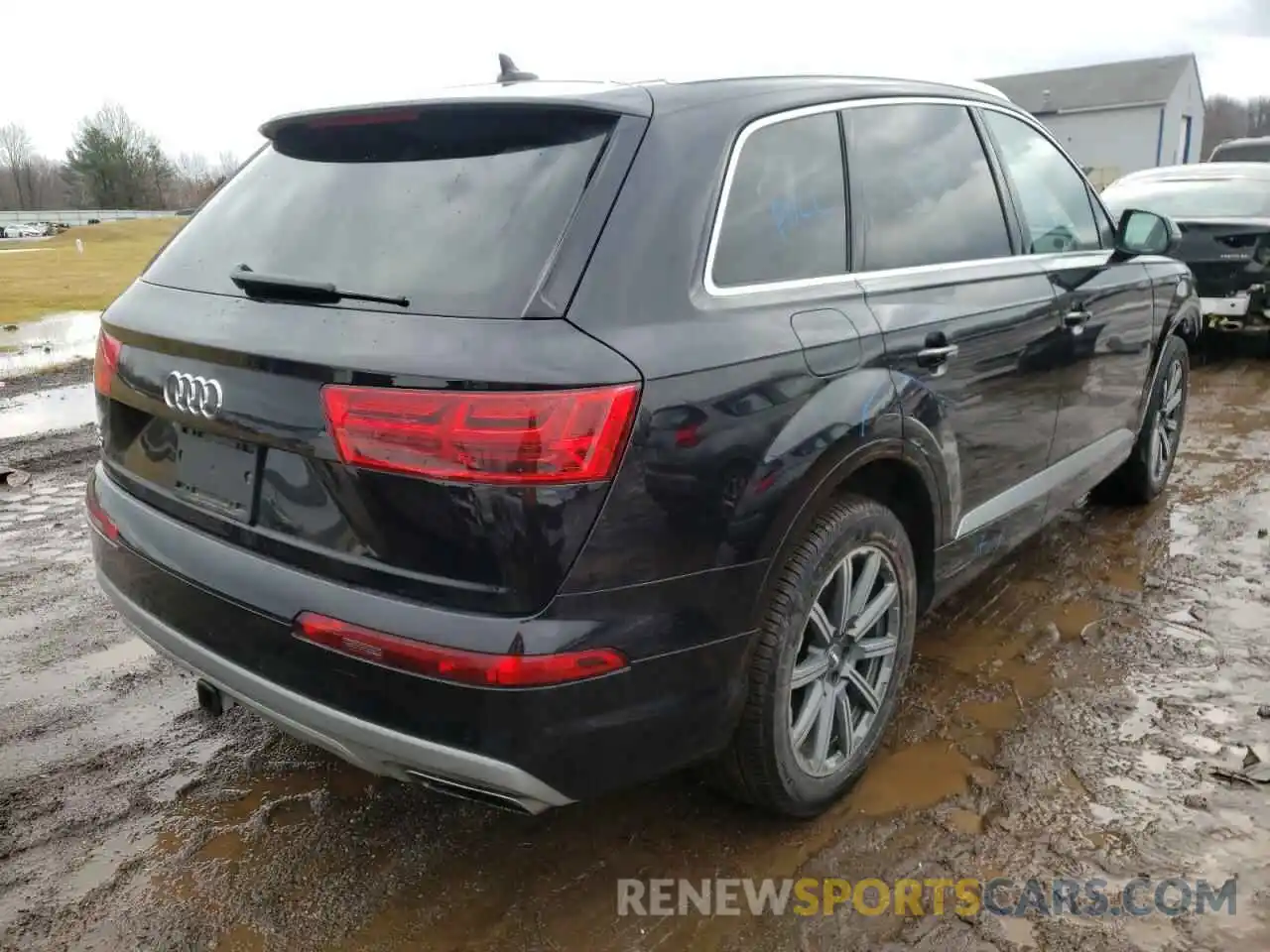 4 Photograph of a damaged car WA1LAAF72KD001595 AUDI Q7 2019