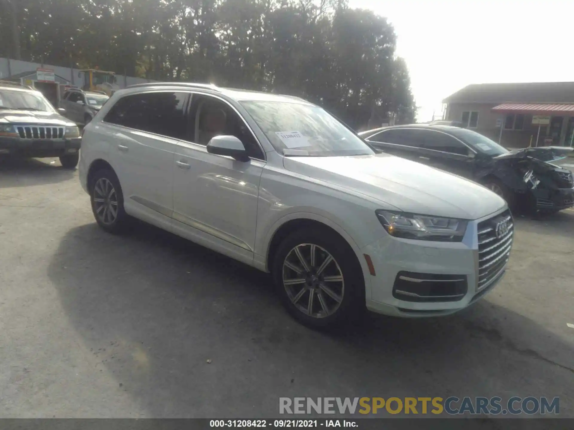 1 Photograph of a damaged car WA1LAAF72KD001841 AUDI Q7 2019