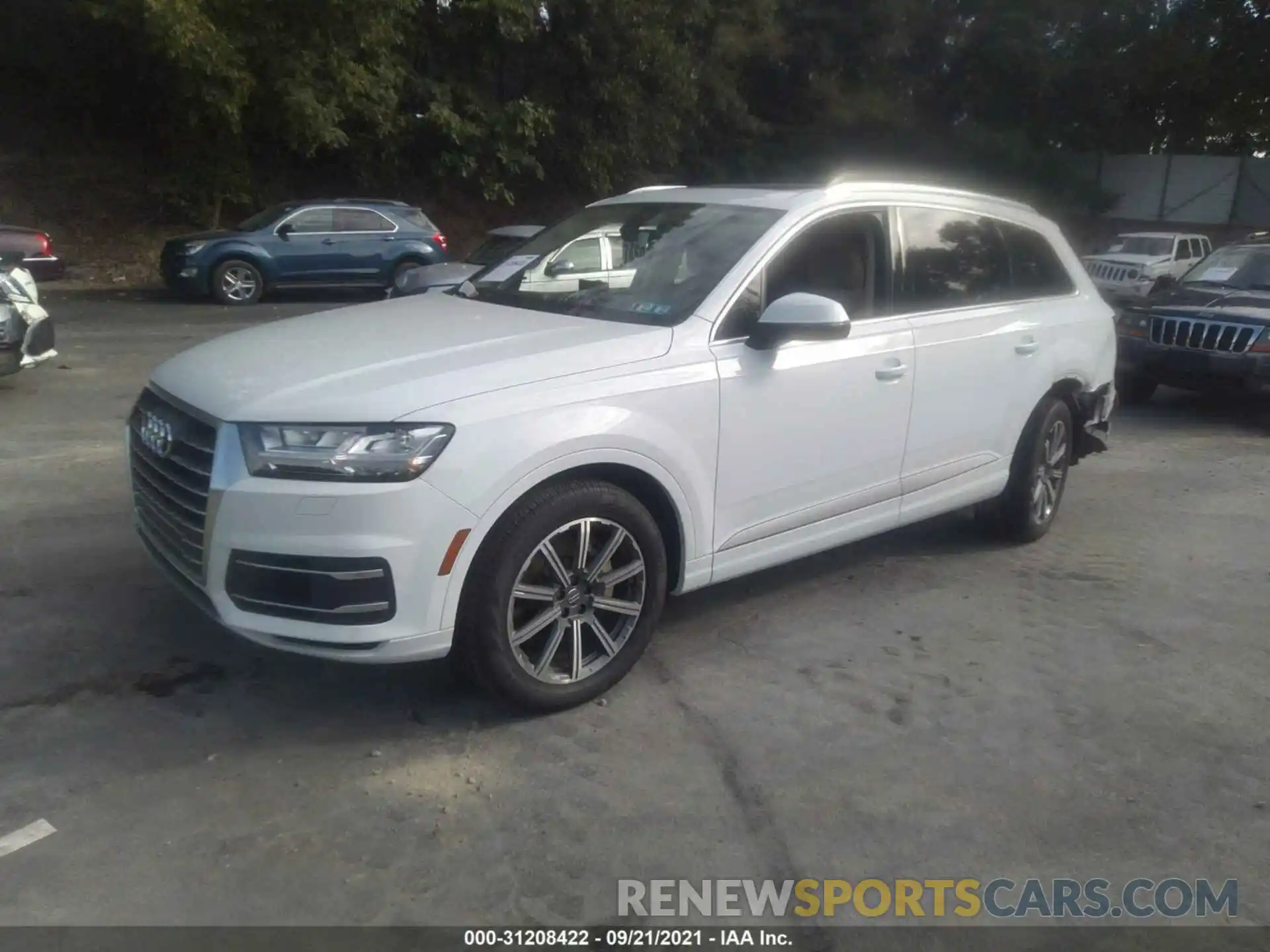 2 Photograph of a damaged car WA1LAAF72KD001841 AUDI Q7 2019