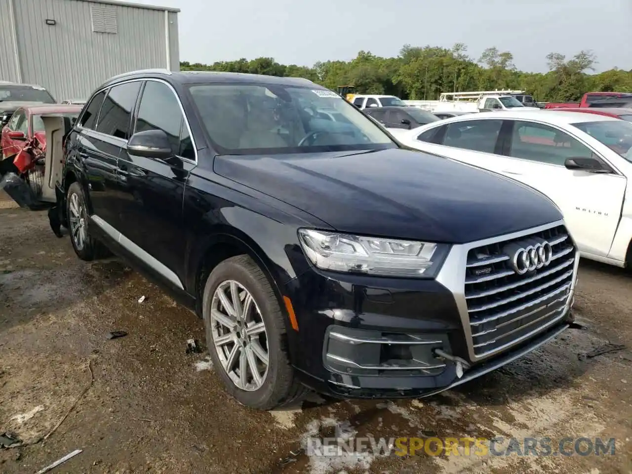 1 Photograph of a damaged car WA1LAAF72KD005341 AUDI Q7 2019