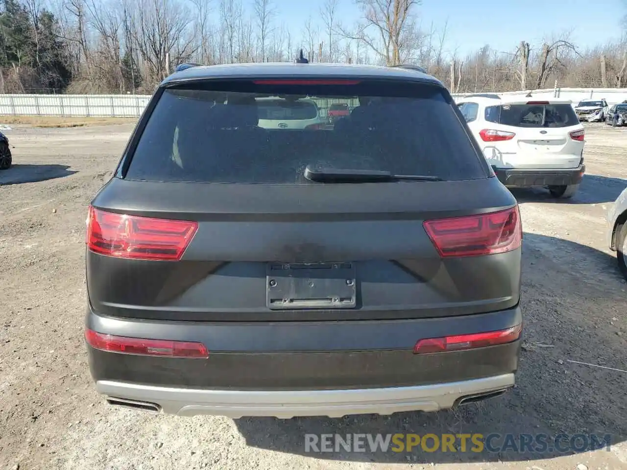 6 Photograph of a damaged car WA1LAAF72KD006022 AUDI Q7 2019