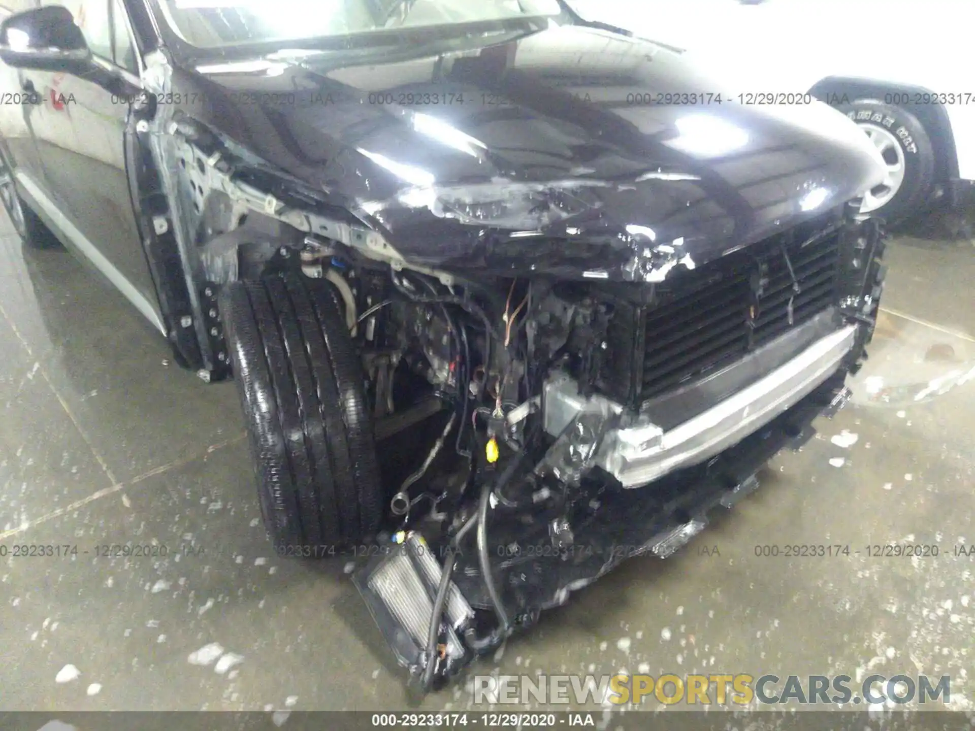 6 Photograph of a damaged car WA1LAAF72KD006652 AUDI Q7 2019