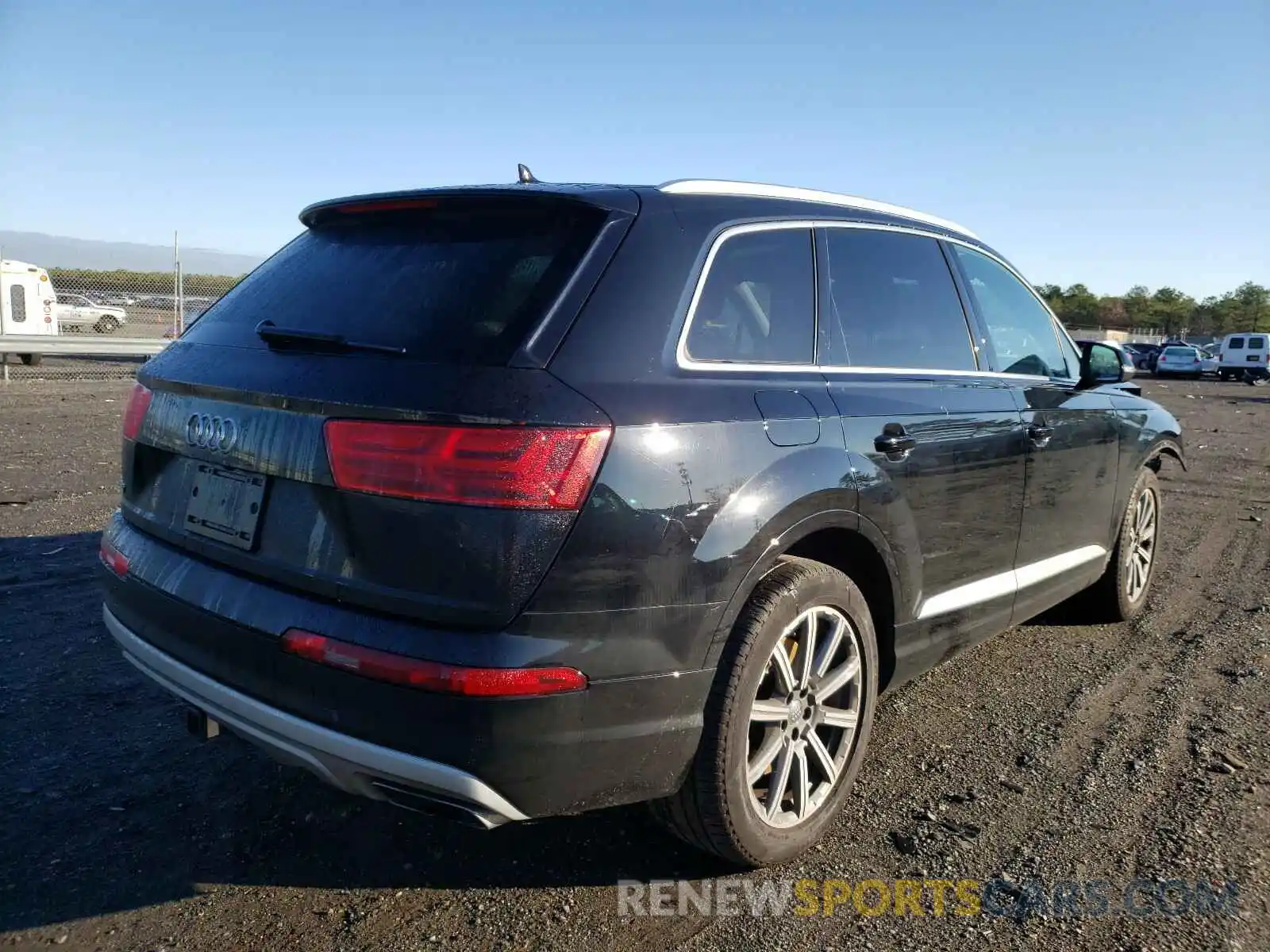 4 Photograph of a damaged car WA1LAAF72KD009082 AUDI Q7 2019