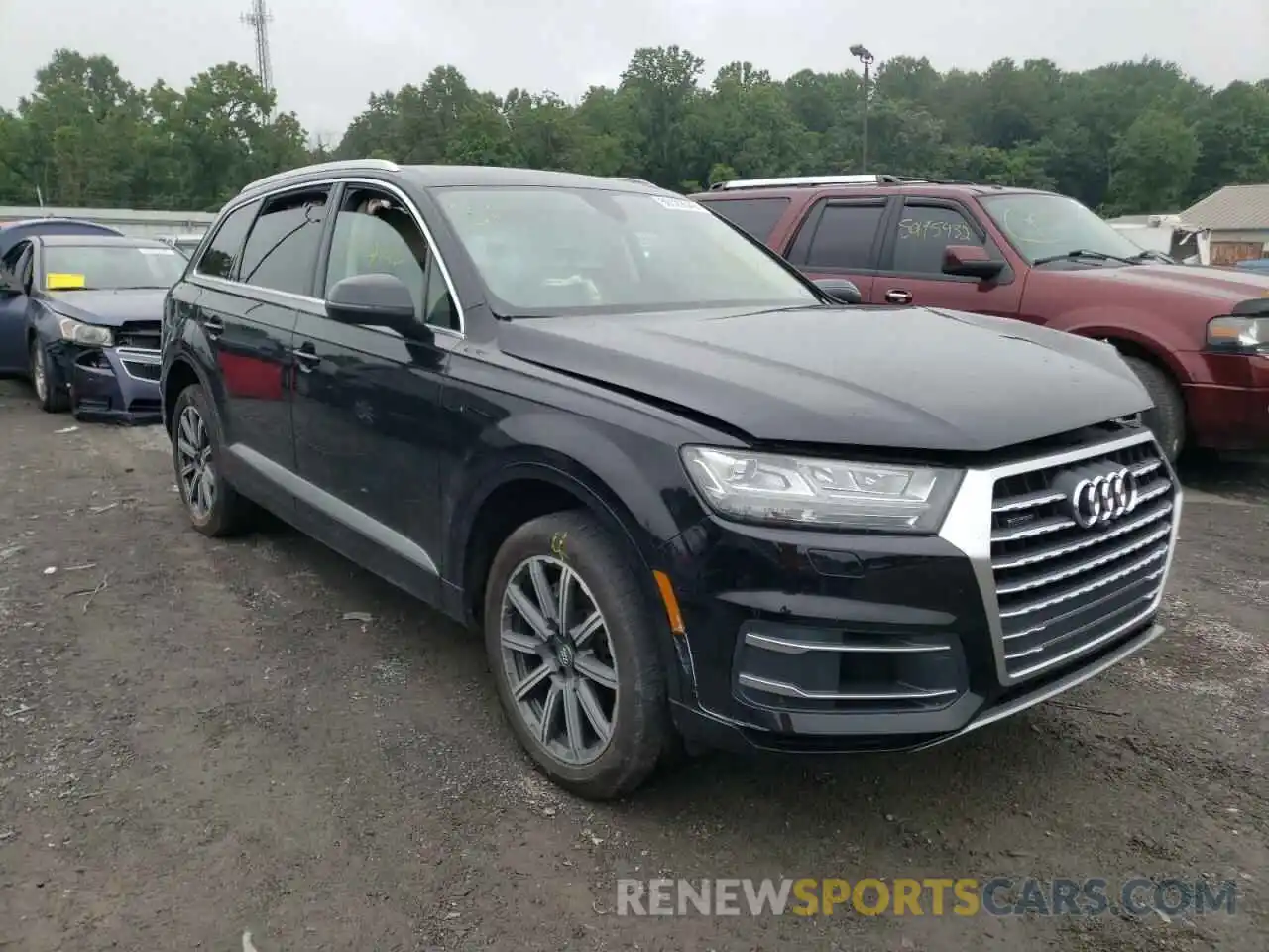 1 Photograph of a damaged car WA1LAAF72KD009972 AUDI Q7 2019