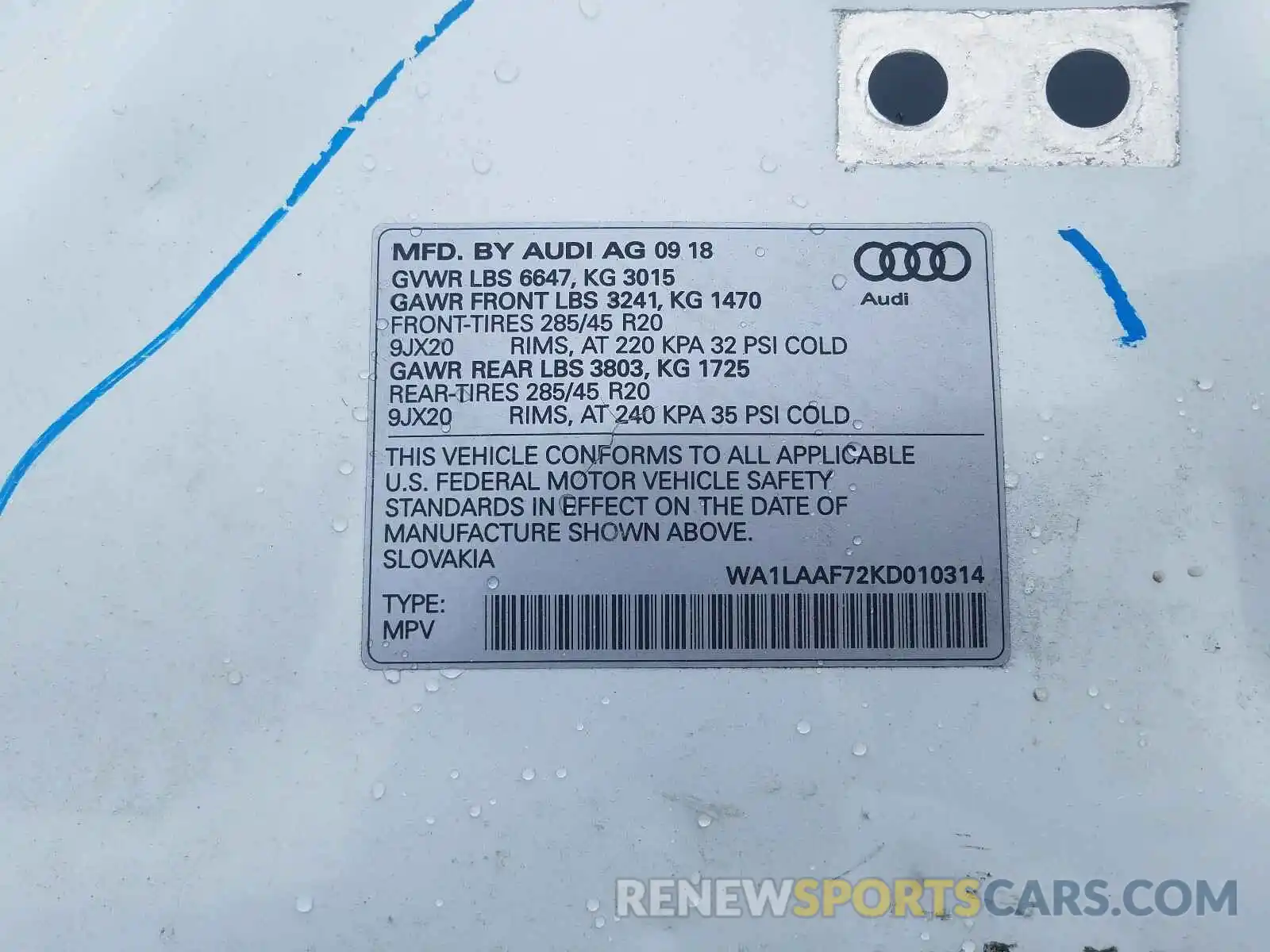 10 Photograph of a damaged car WA1LAAF72KD010314 AUDI Q7 2019