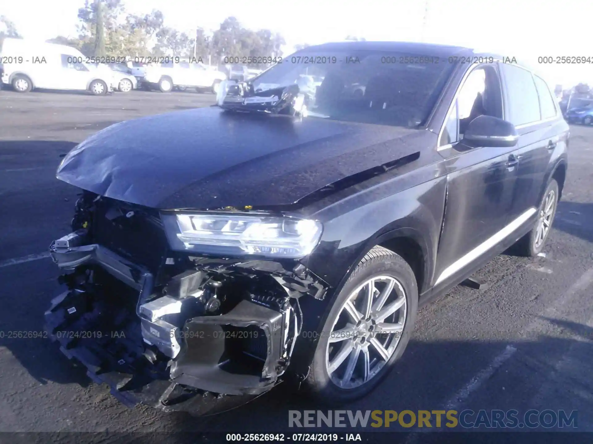 2 Photograph of a damaged car WA1LAAF72KD021166 AUDI Q7 2019