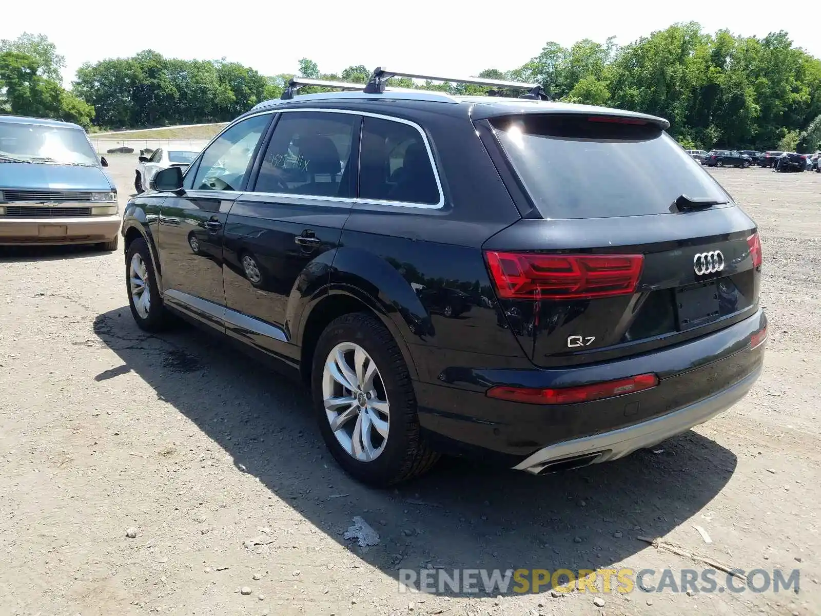 3 Photograph of a damaged car WA1LAAF72KD031860 AUDI Q7 2019