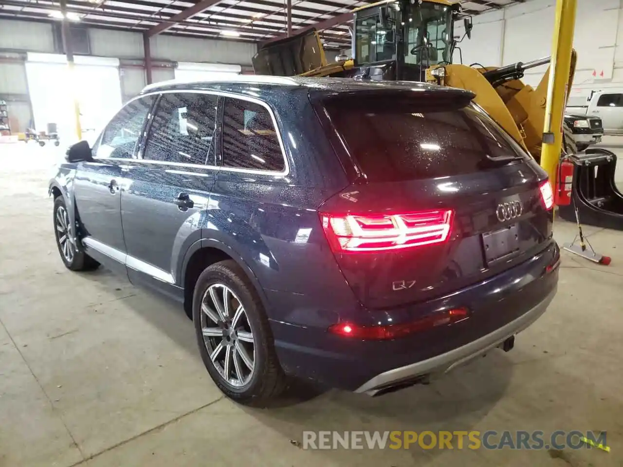 3 Фотография поврежденного автомобиля WA1LAAF72KD035598 AUDI Q7 2019